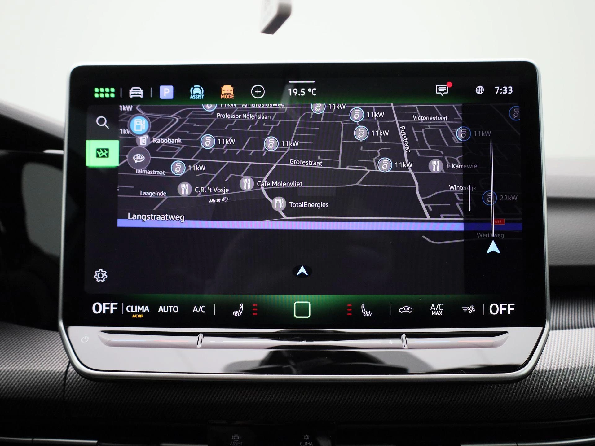 Volkswagen-Golf-image-15