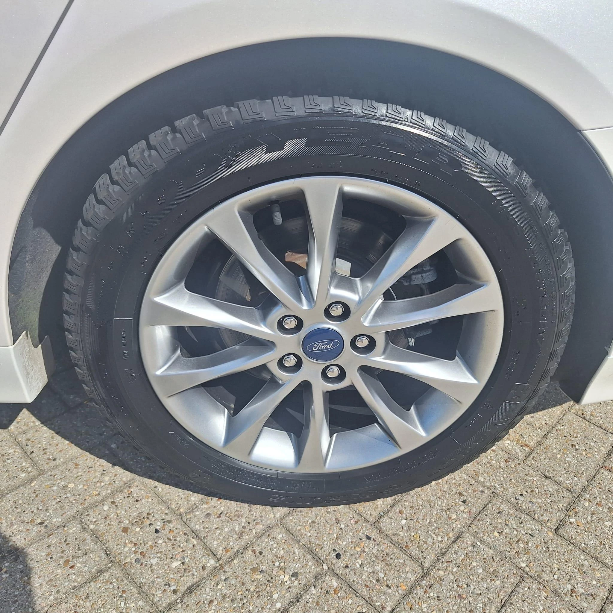 Ford Mondeo Wagon 2.0 IVCT HEV Titanium