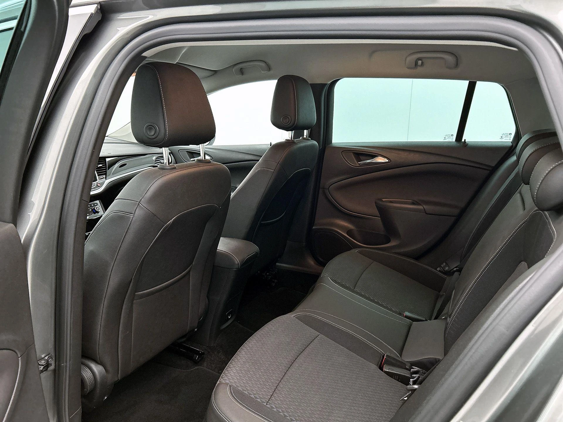 Opel-Astra-image-26