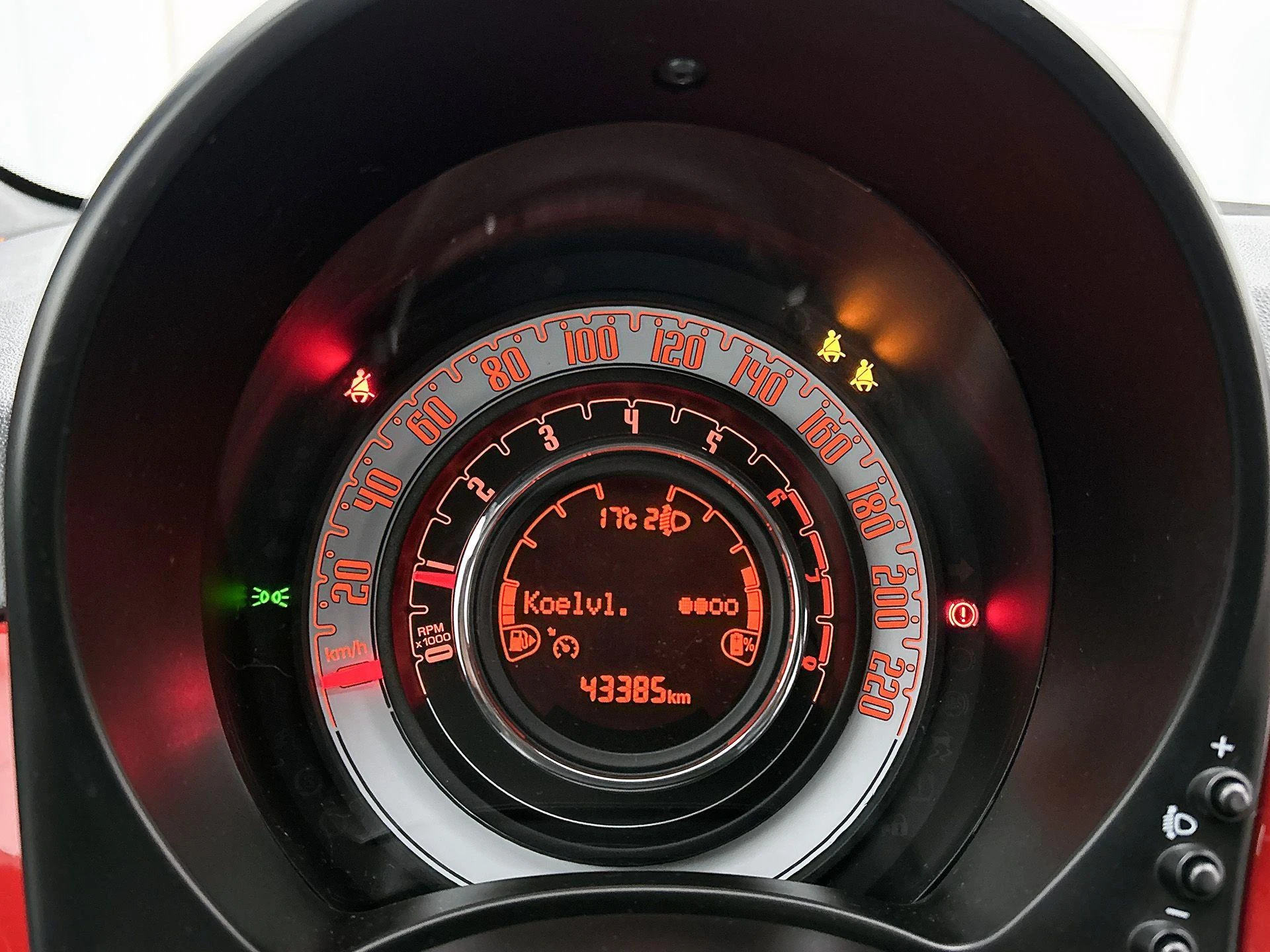 Fiat-500C-image-11