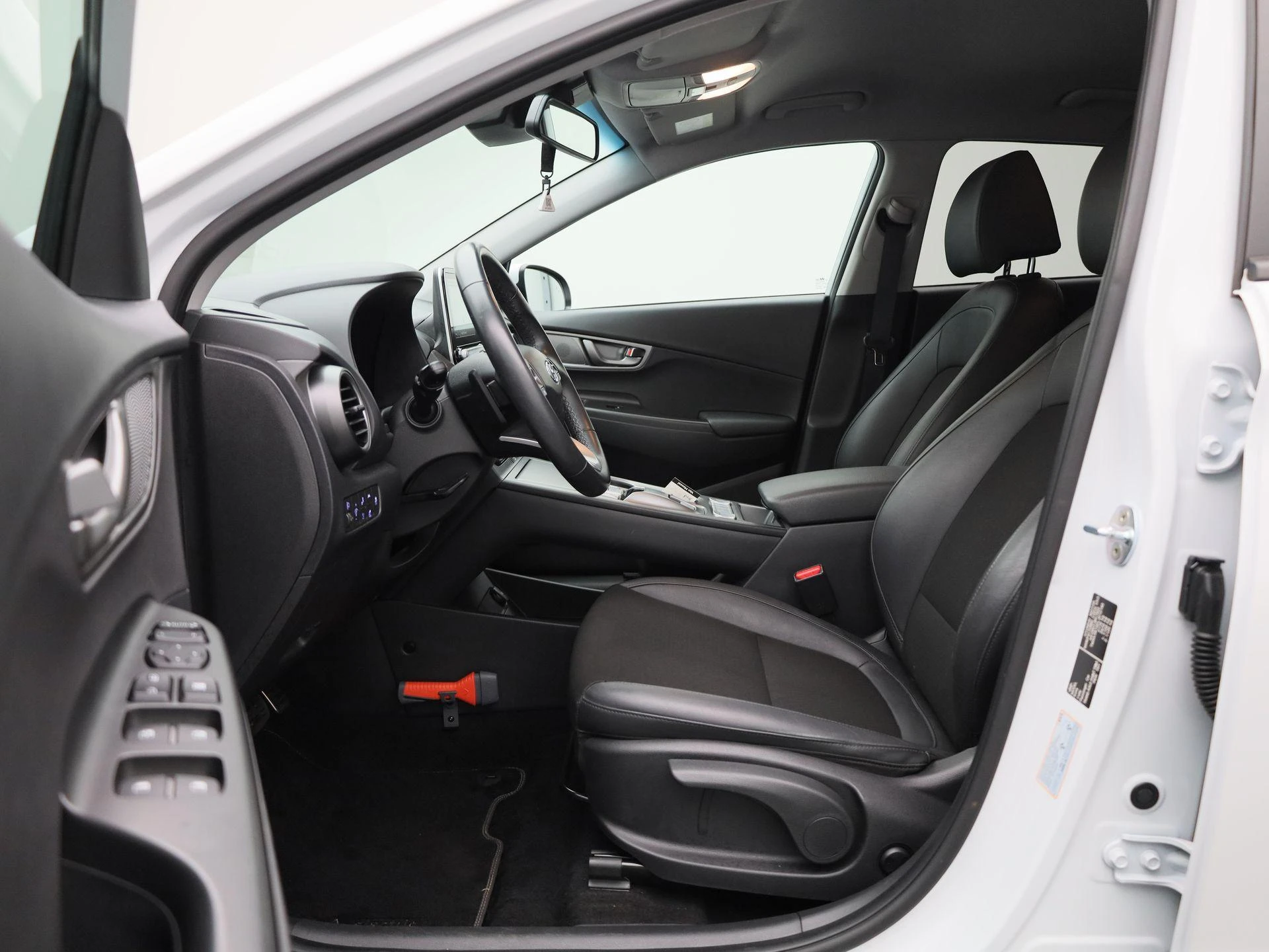 Hyundai-Kona-image-10