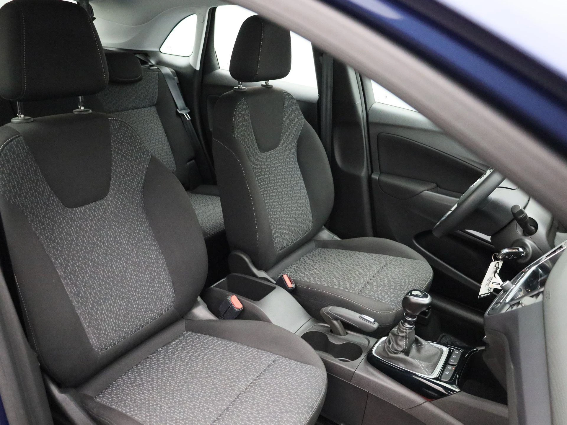 Opel-Crossland-image-31
