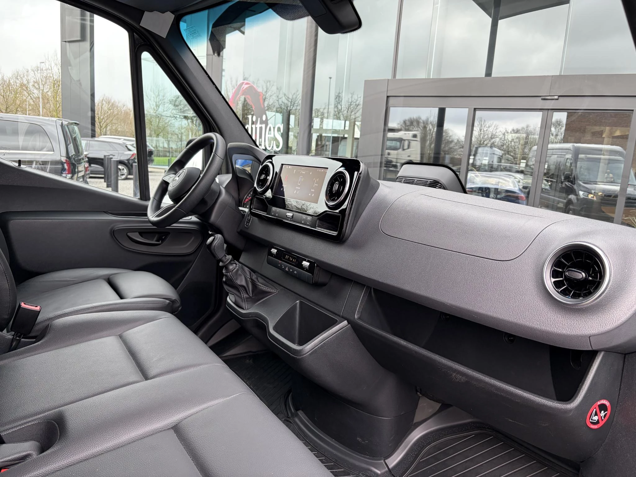 Mercedes-Benz Sprinter 317 CDI GB L3 RWD 3.5T BASE