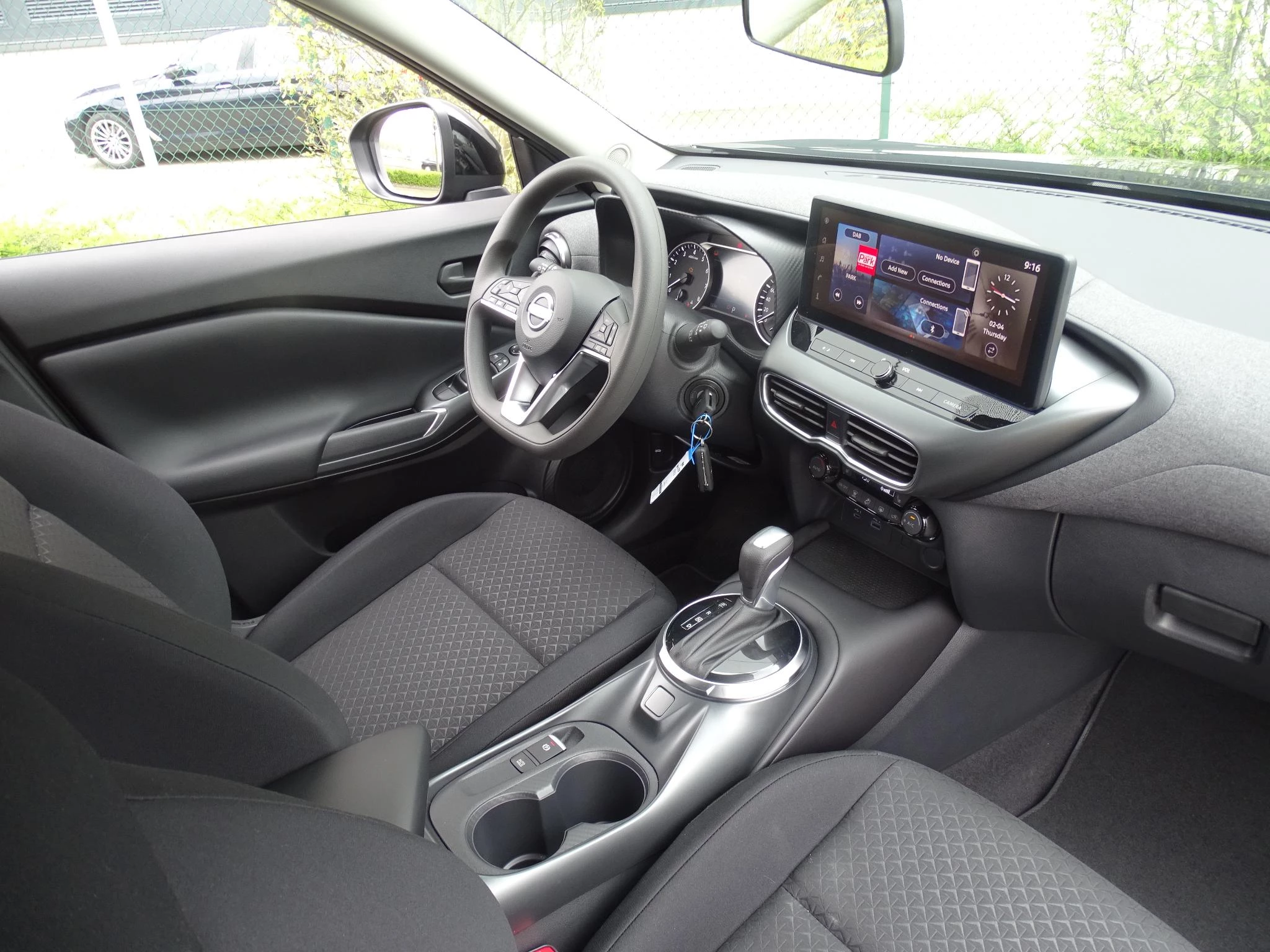 Nissan Juke 1.0 DIG-T Acenta automaat