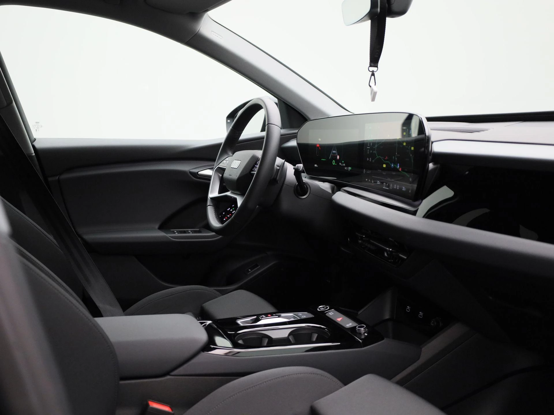 Audi-Q6 e-tron-image-40