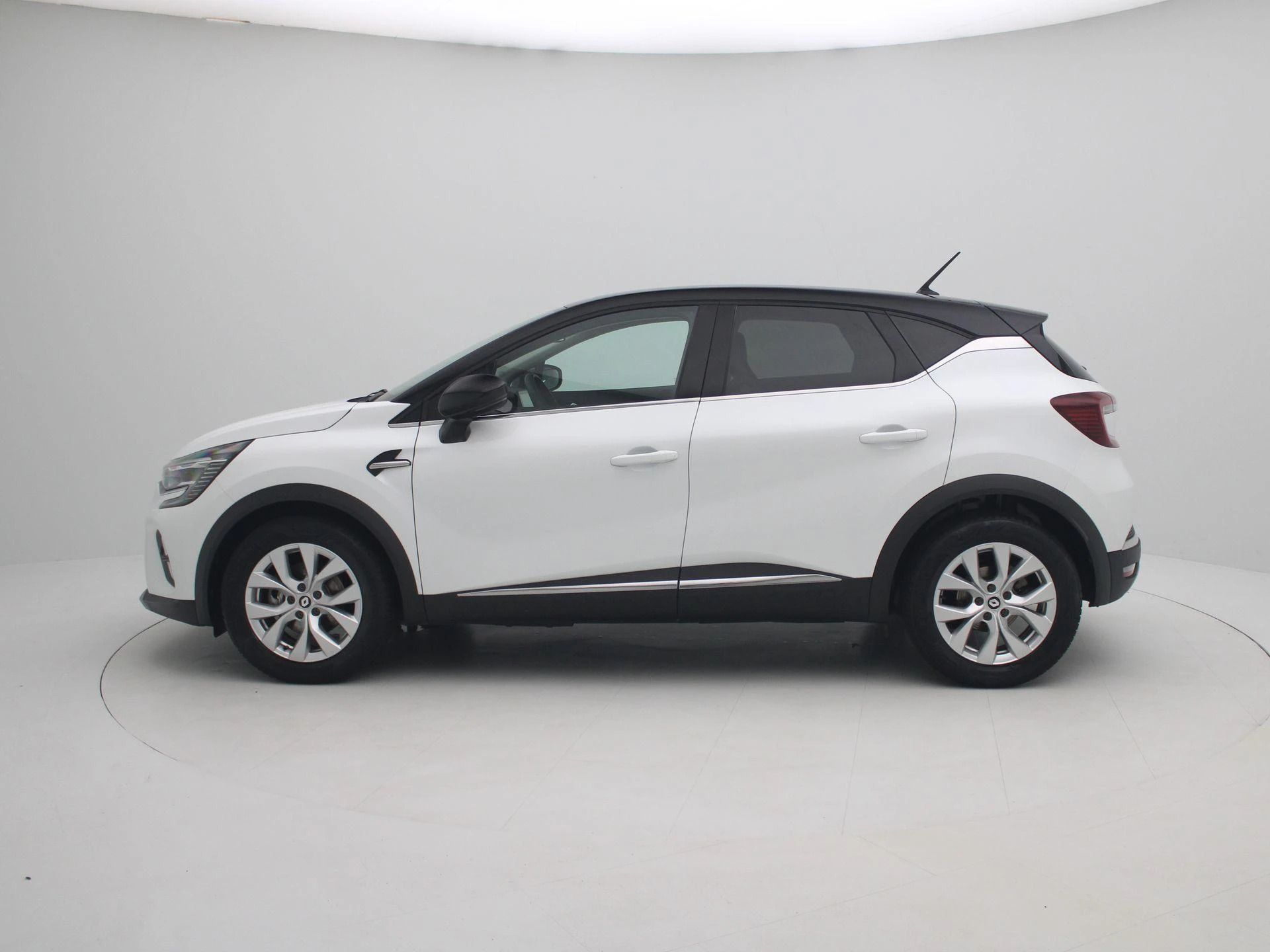 Renault-Captur-image-4