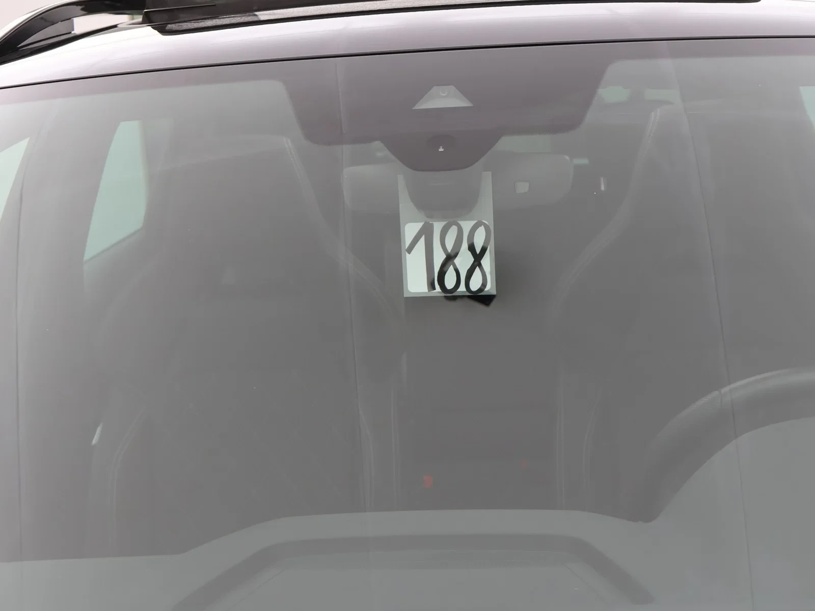 Škoda Karoq Karoq 1.5TSI Sportline *AUTOMAAT*PANODAK*LEDER*SPORTZETELS*CAMERA*VIRTUAL COCKPIT*ACC*PDC*APP-CONNEC