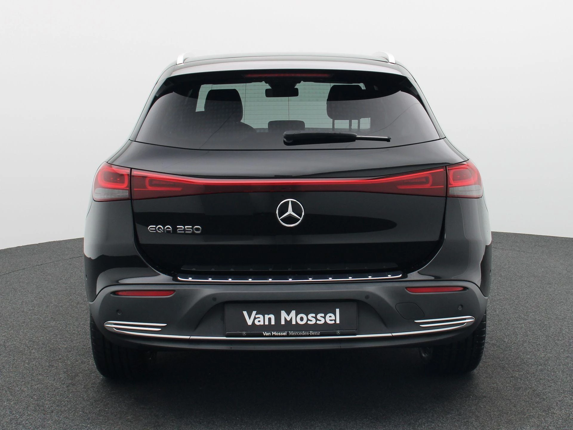 Mercedes-Benz EQA 250 Business Line