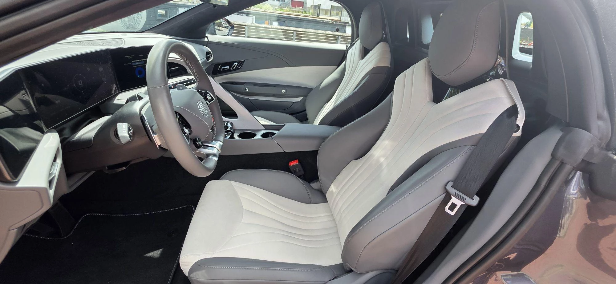 MG Cyberster GT 77kWh
