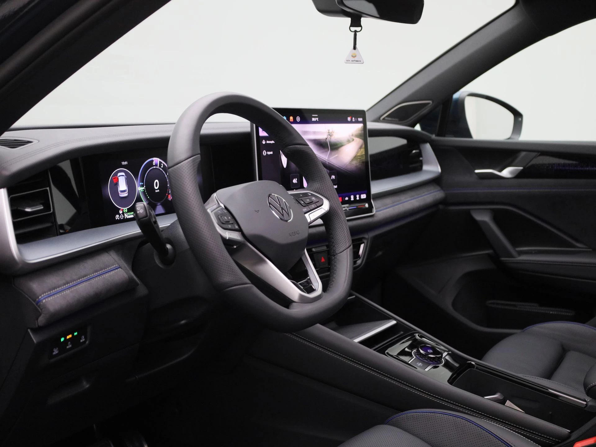 Volkswagen-Tayron-image-30