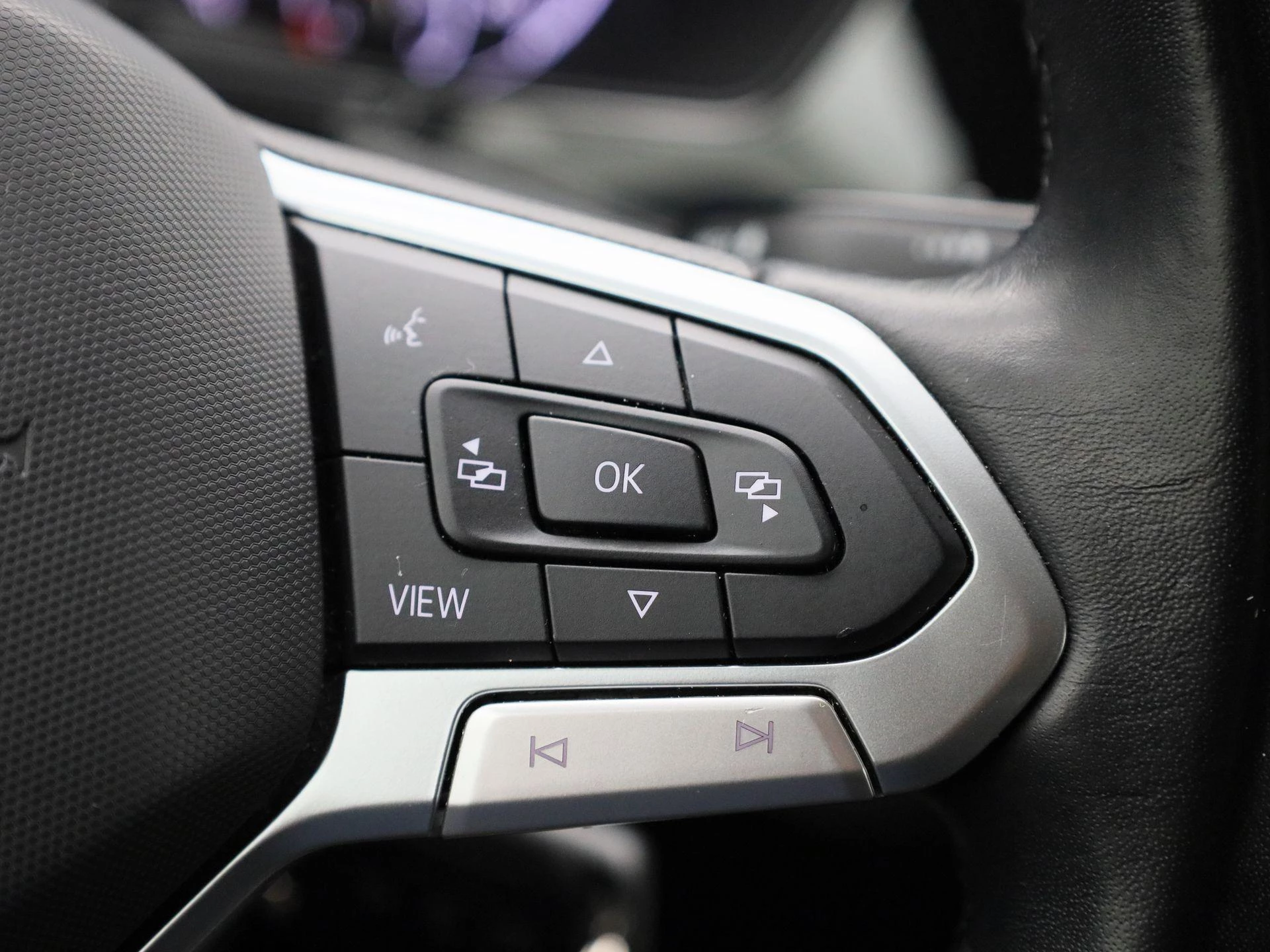Volkswagen-T-Cross-image-24