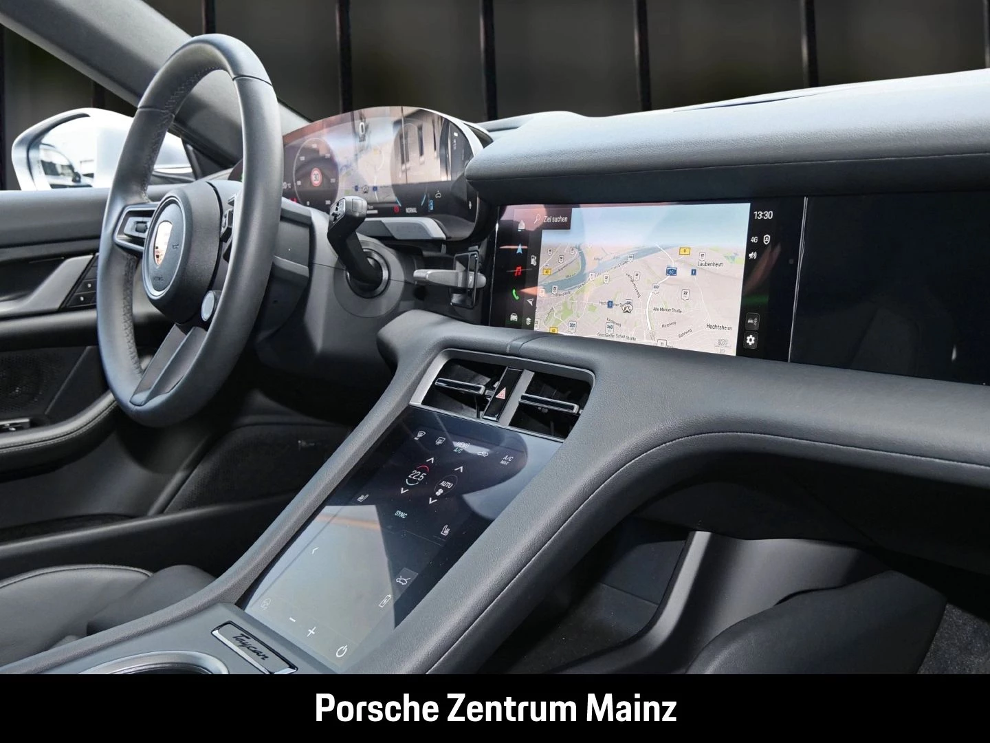 Porsche-Taycan-image-20
