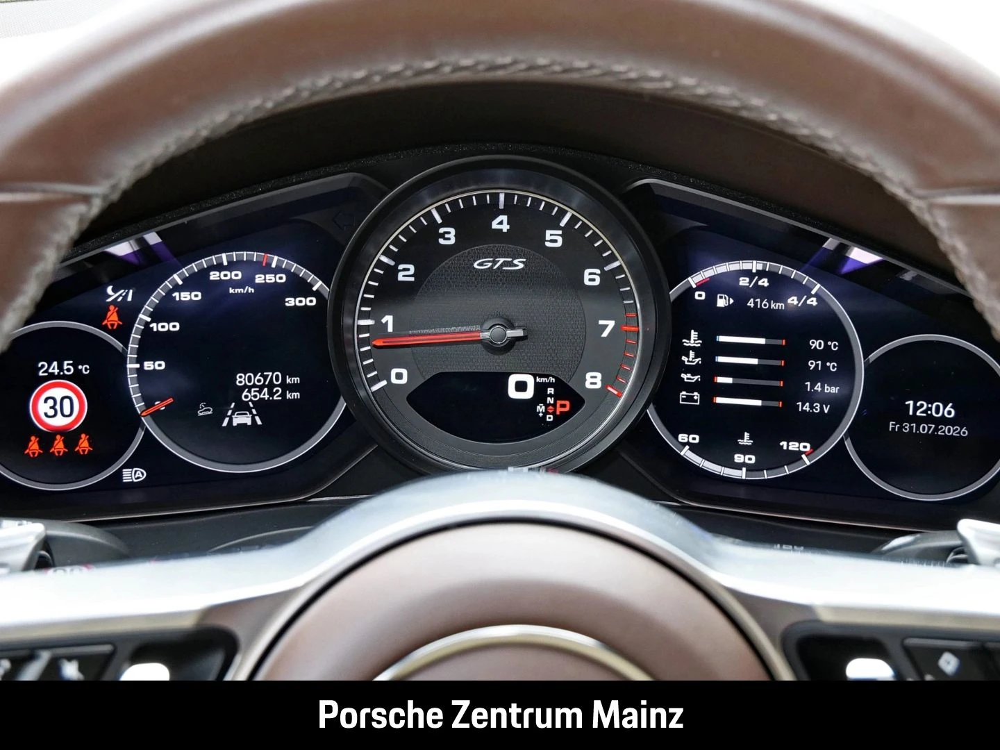 Porsche-Cayenne-image-16
