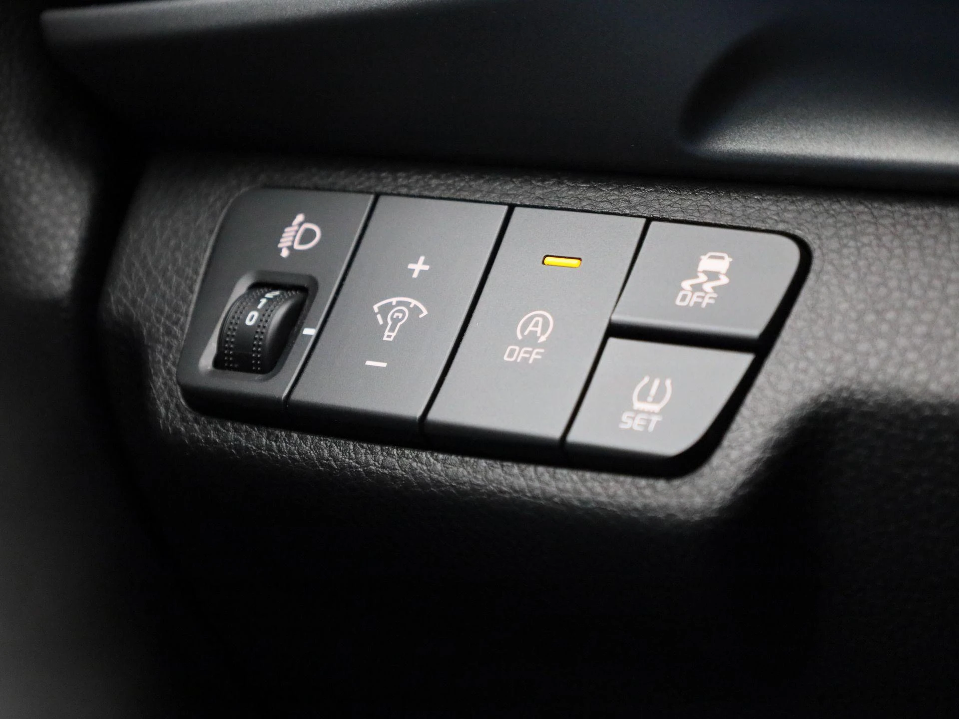Kia-Stonic-image-18