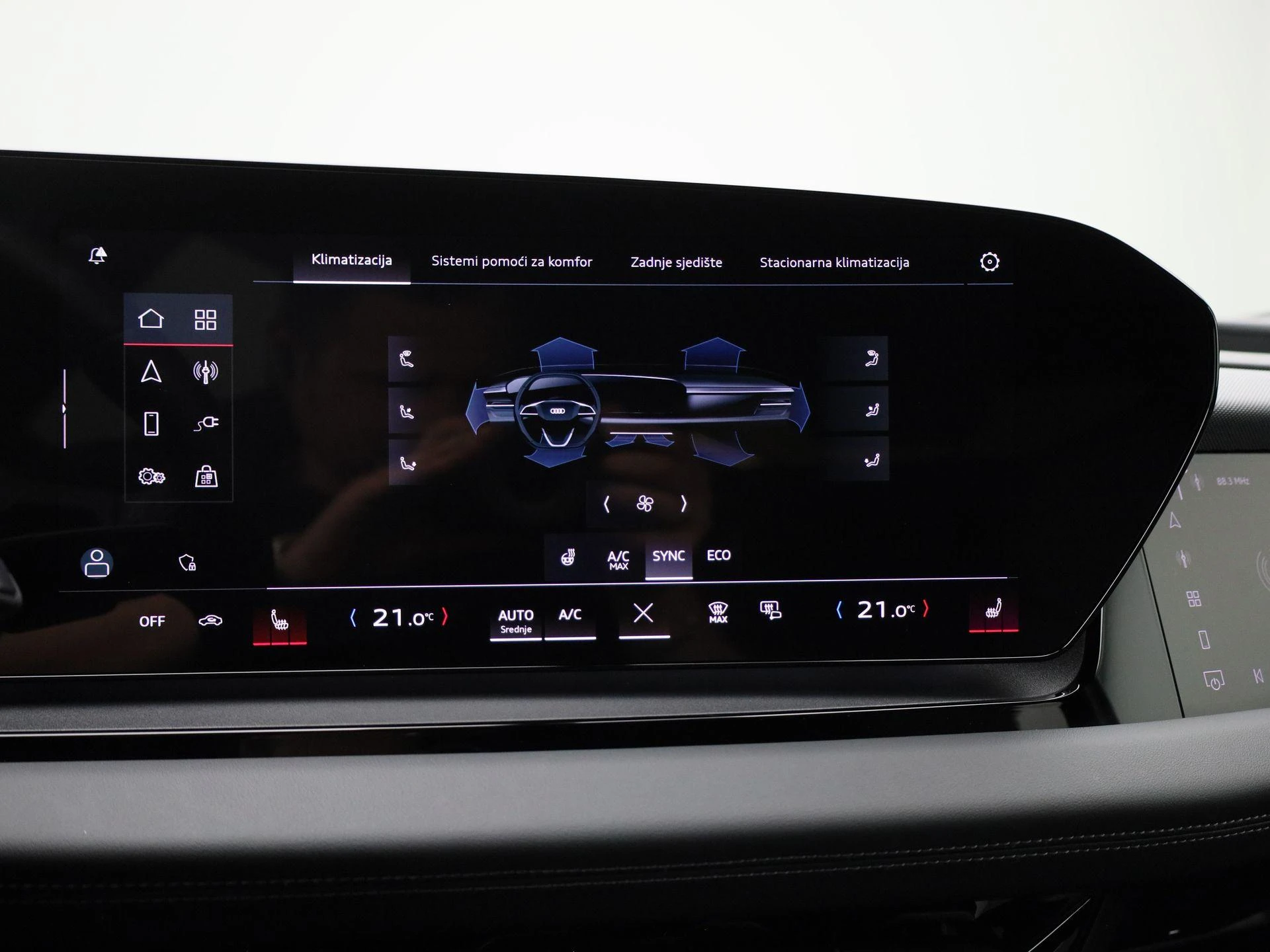 Audi-Q6 e-tron-image-19