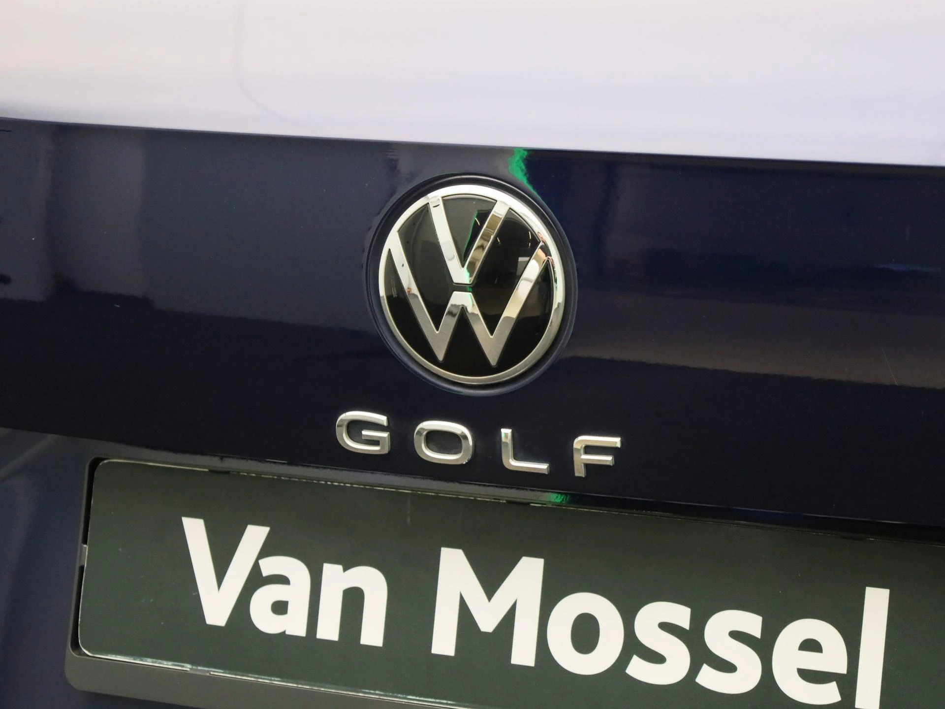 Volkswagen-Golf-image-41