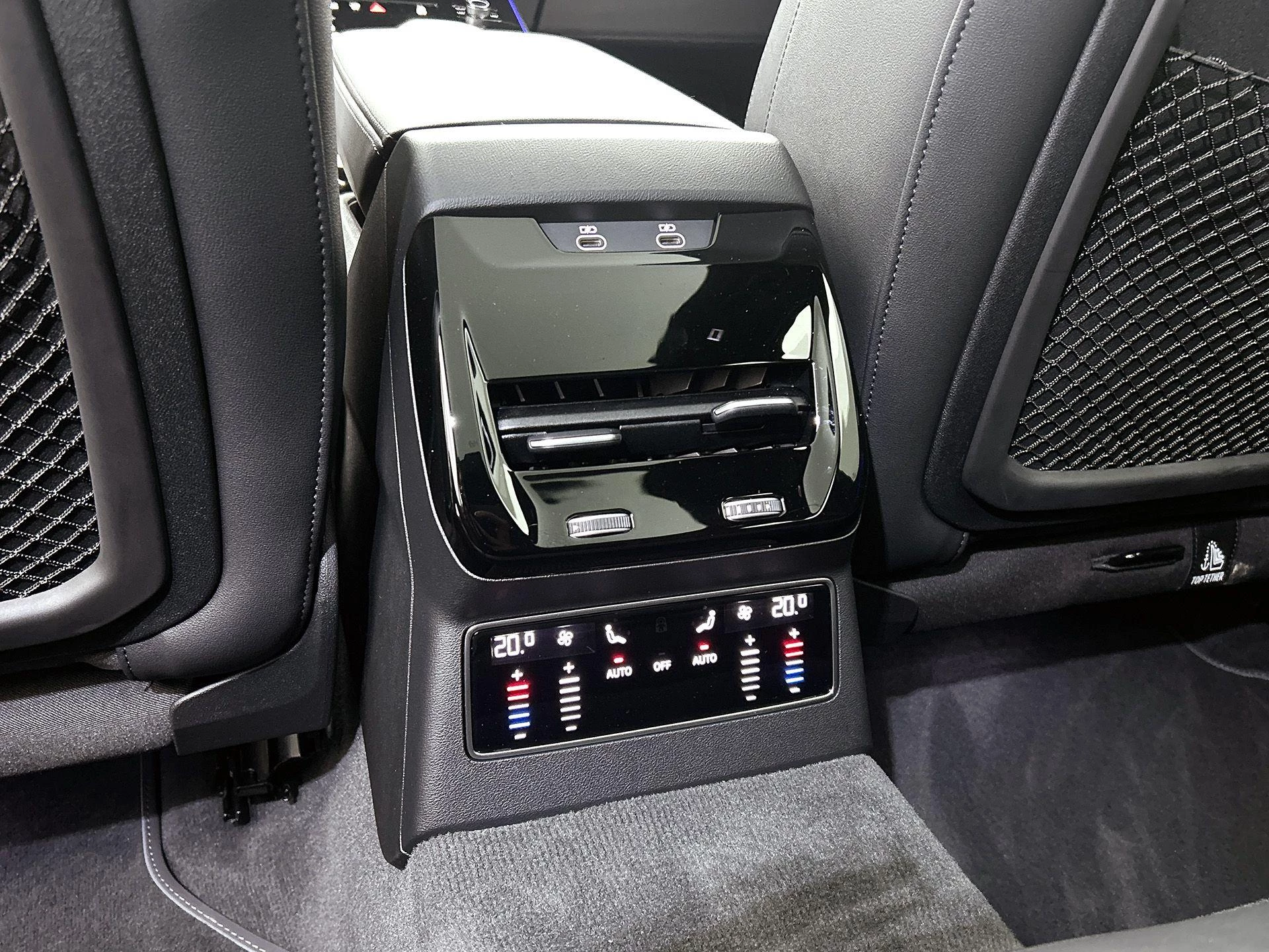 Audi-A6-image-31