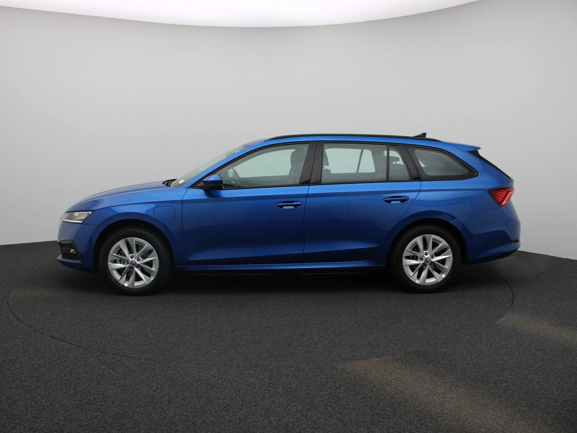 Škoda-Octavia-image-3