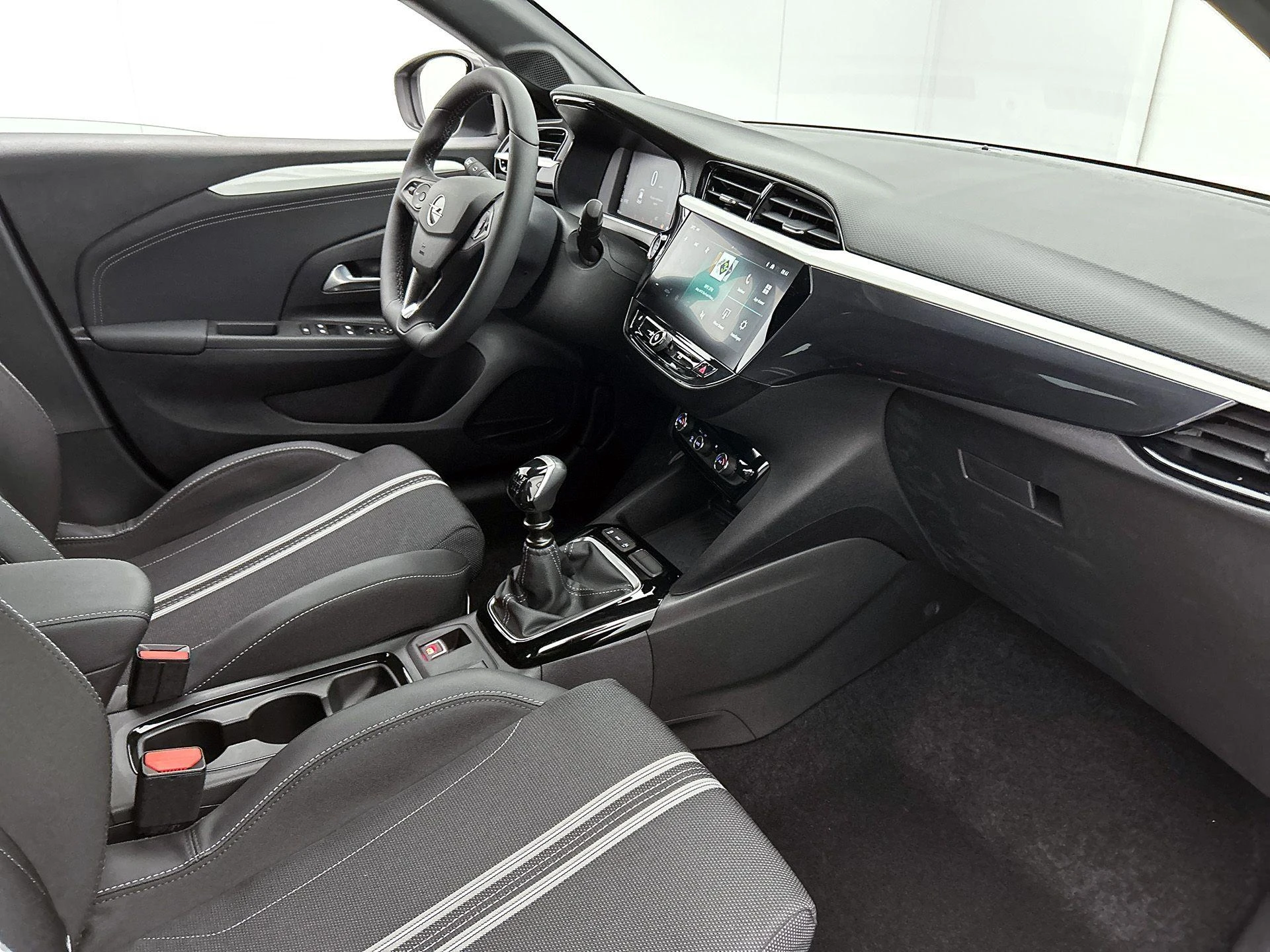 Opel-Corsa-image-19
