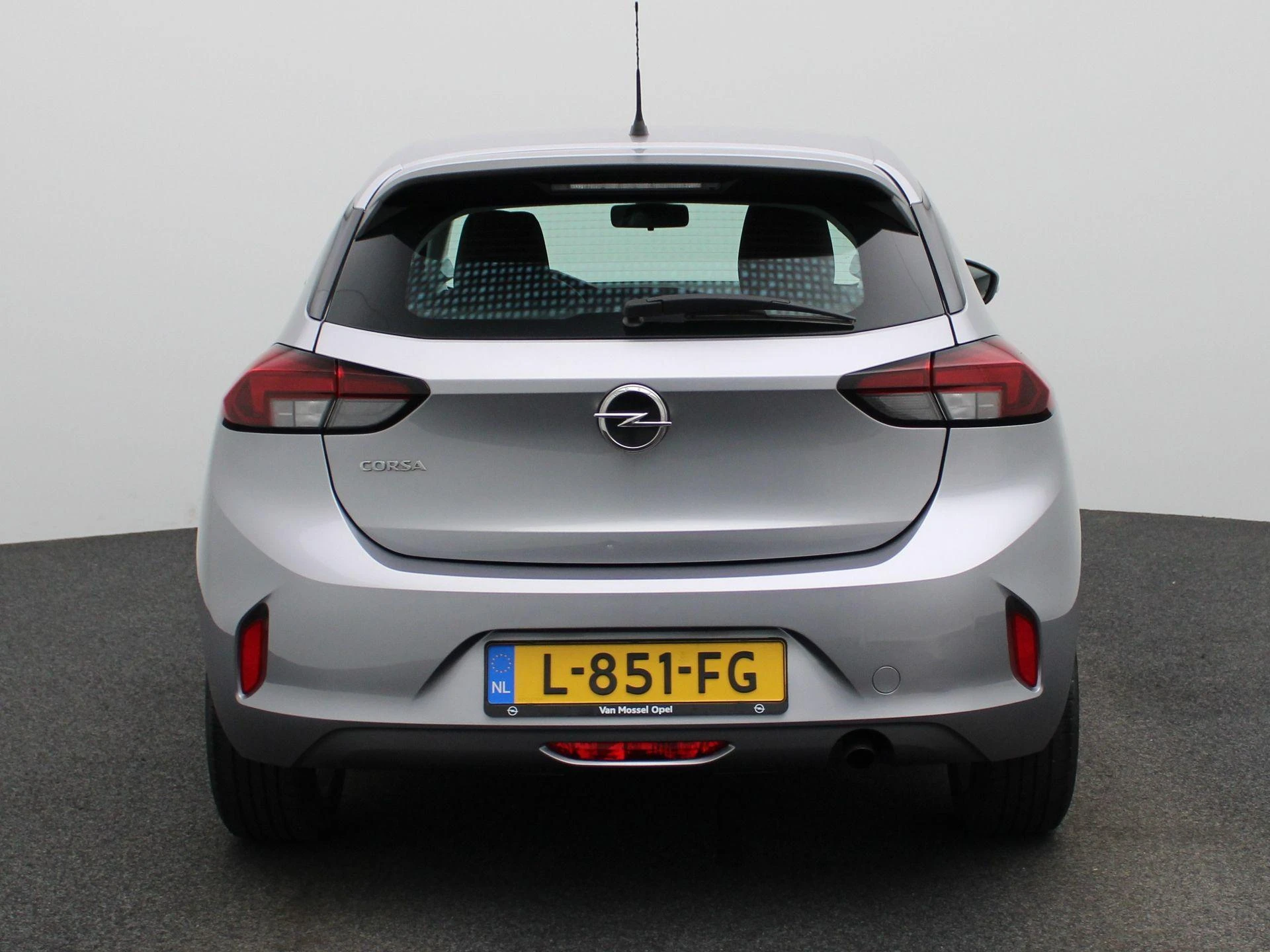 Opel-Corsa-image-4