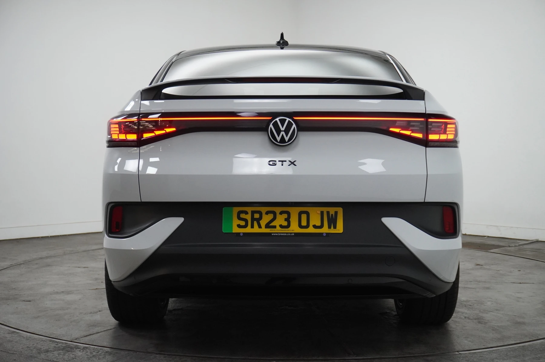 Volkswagen-ID.5-image-15