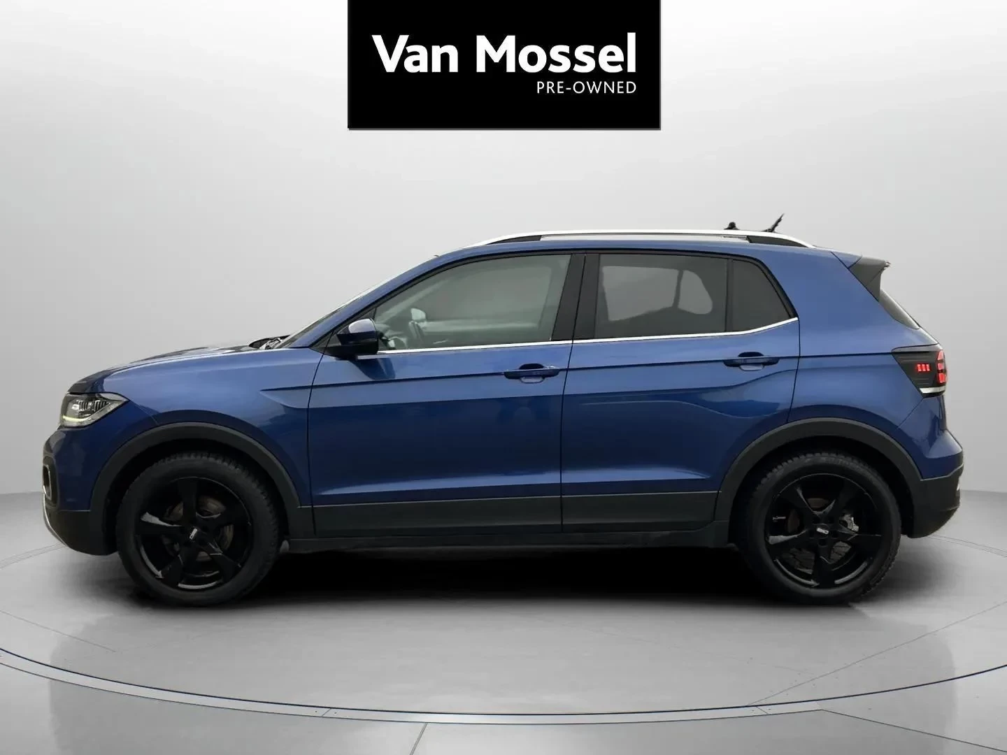 Volkswagen-T-Cross-image-7