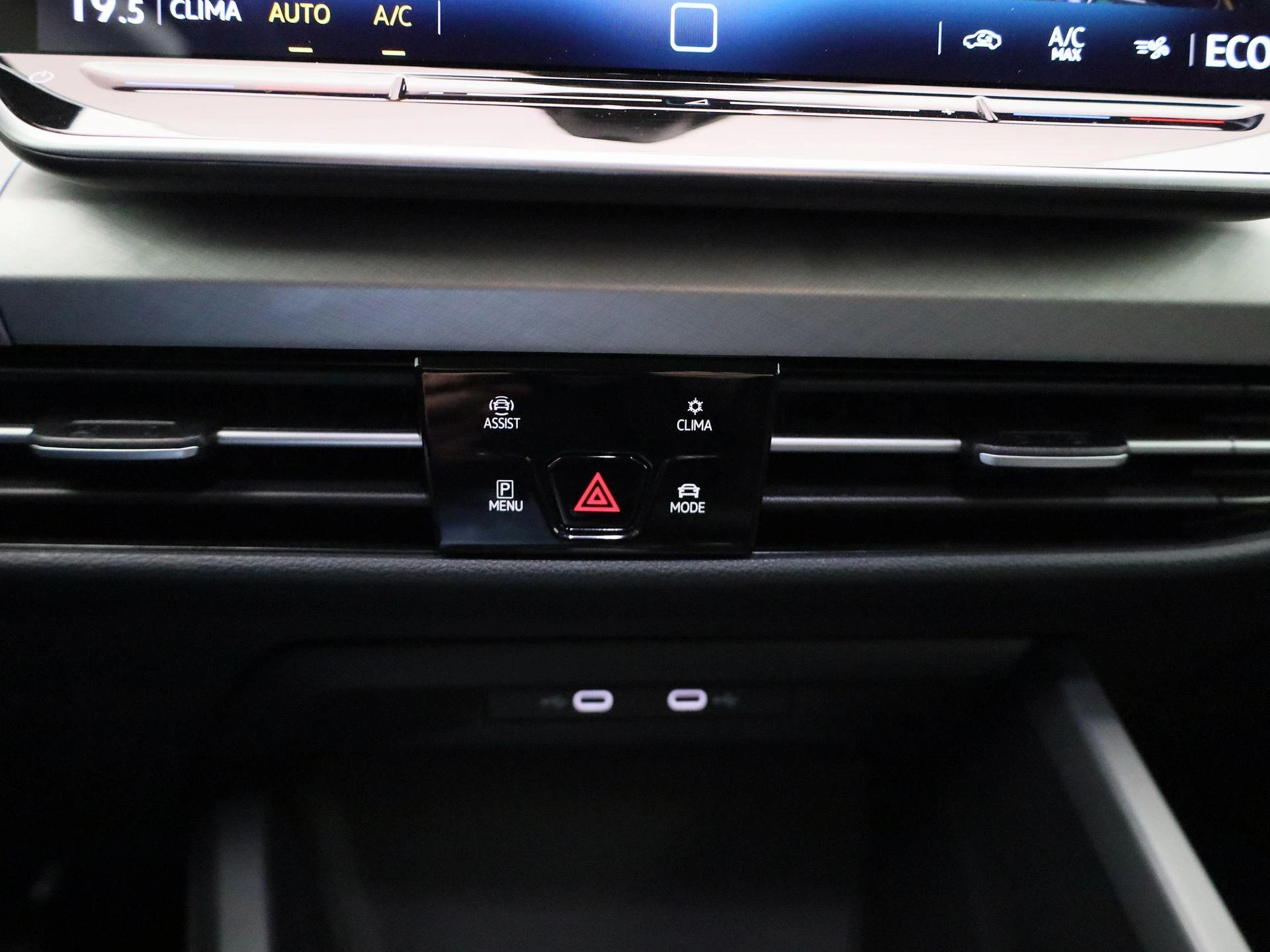 Volkswagen-Golf-image-20
