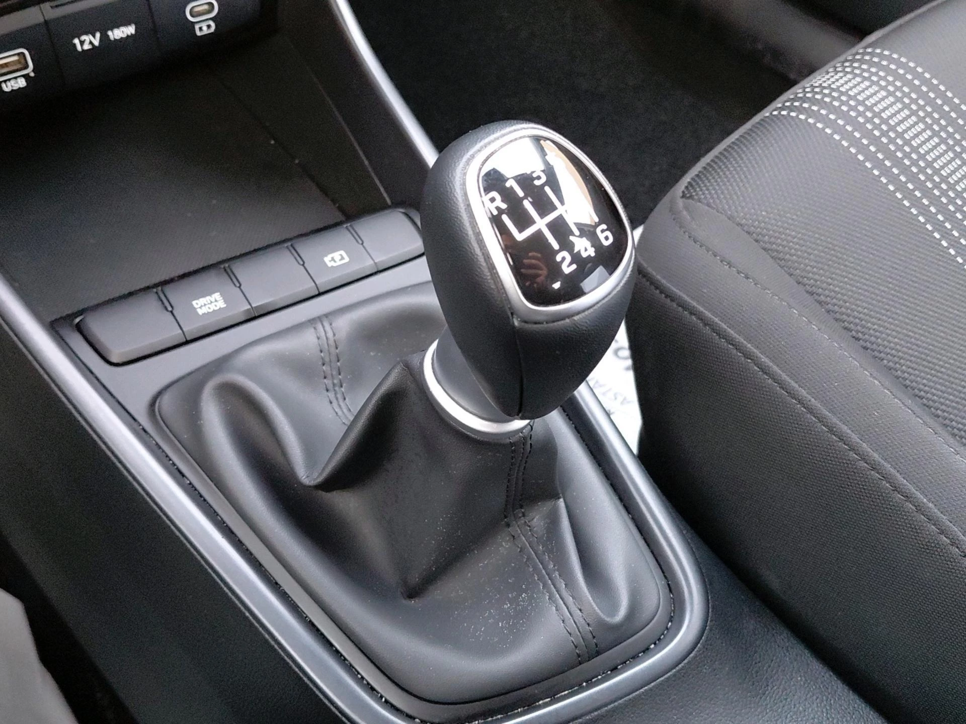 Hyundai i20 1.0 T-GDi 74kW Twist