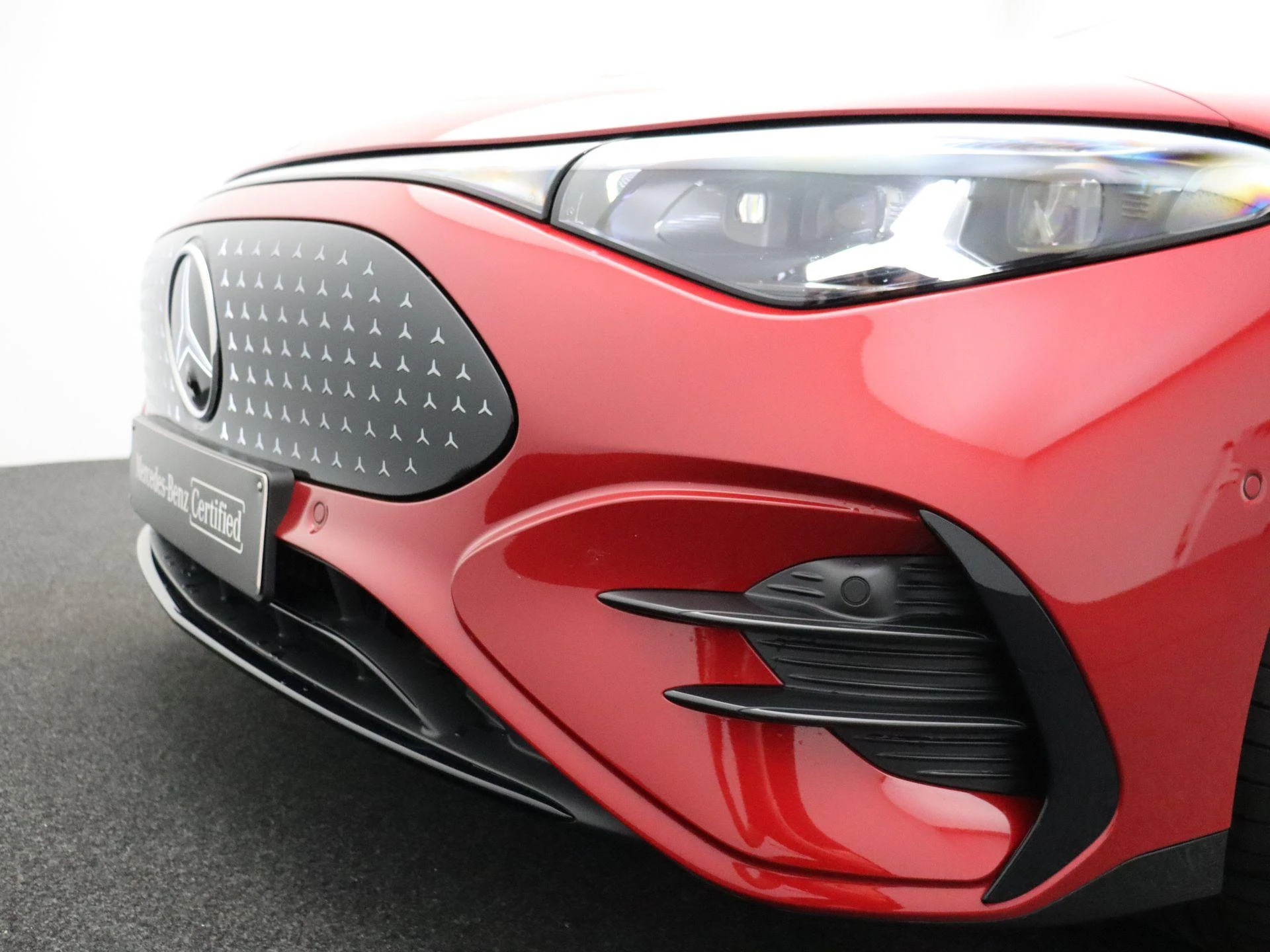 Mercedes-Benz-CLA-image-28