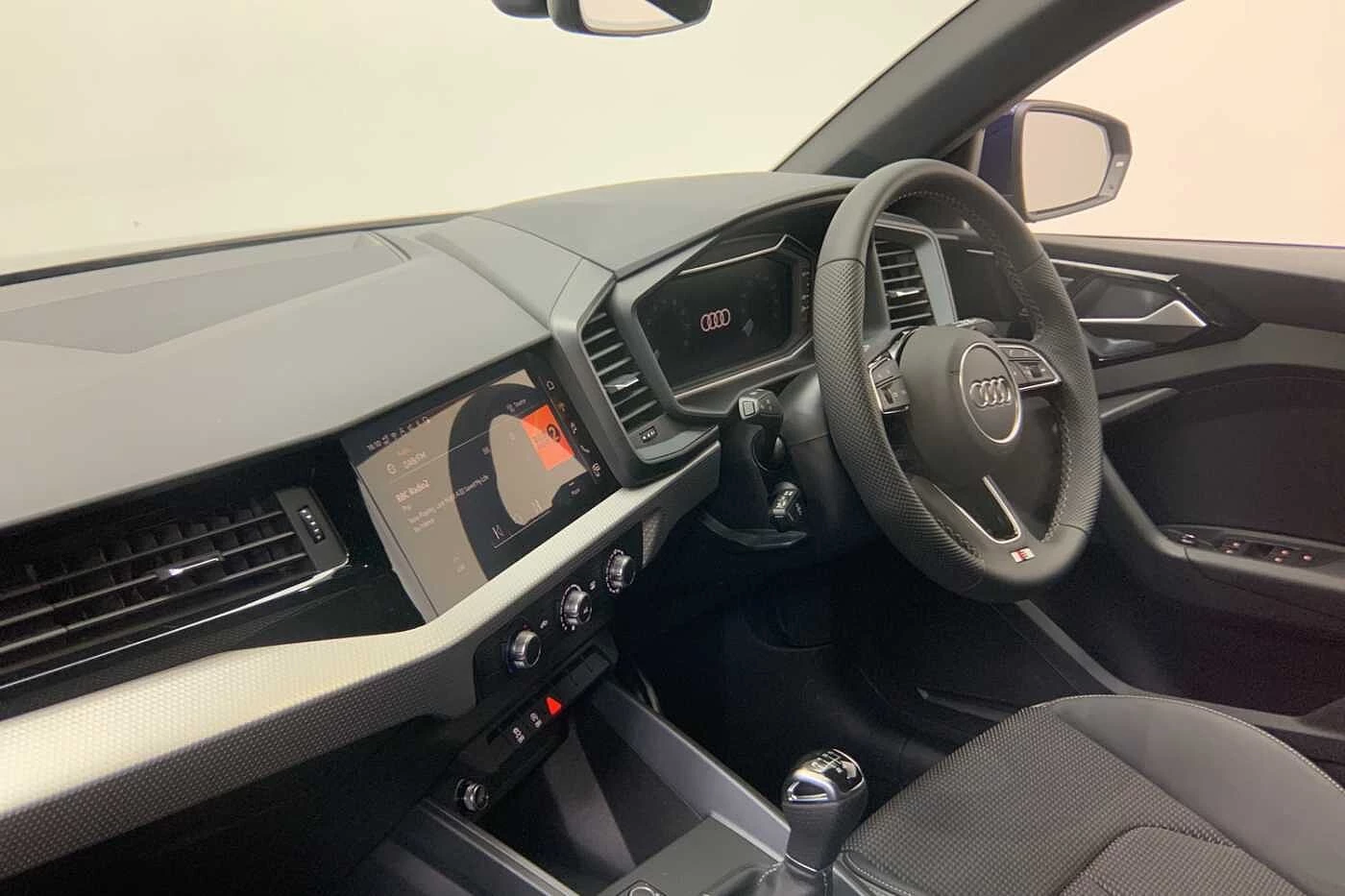 Audi-A1 Sportback-image-11