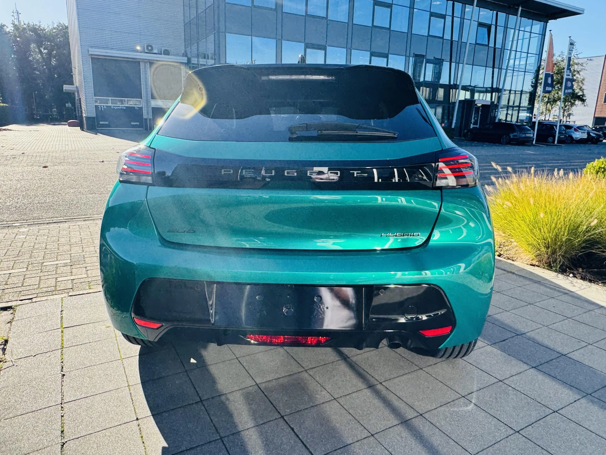 Peugeot-208-image-11