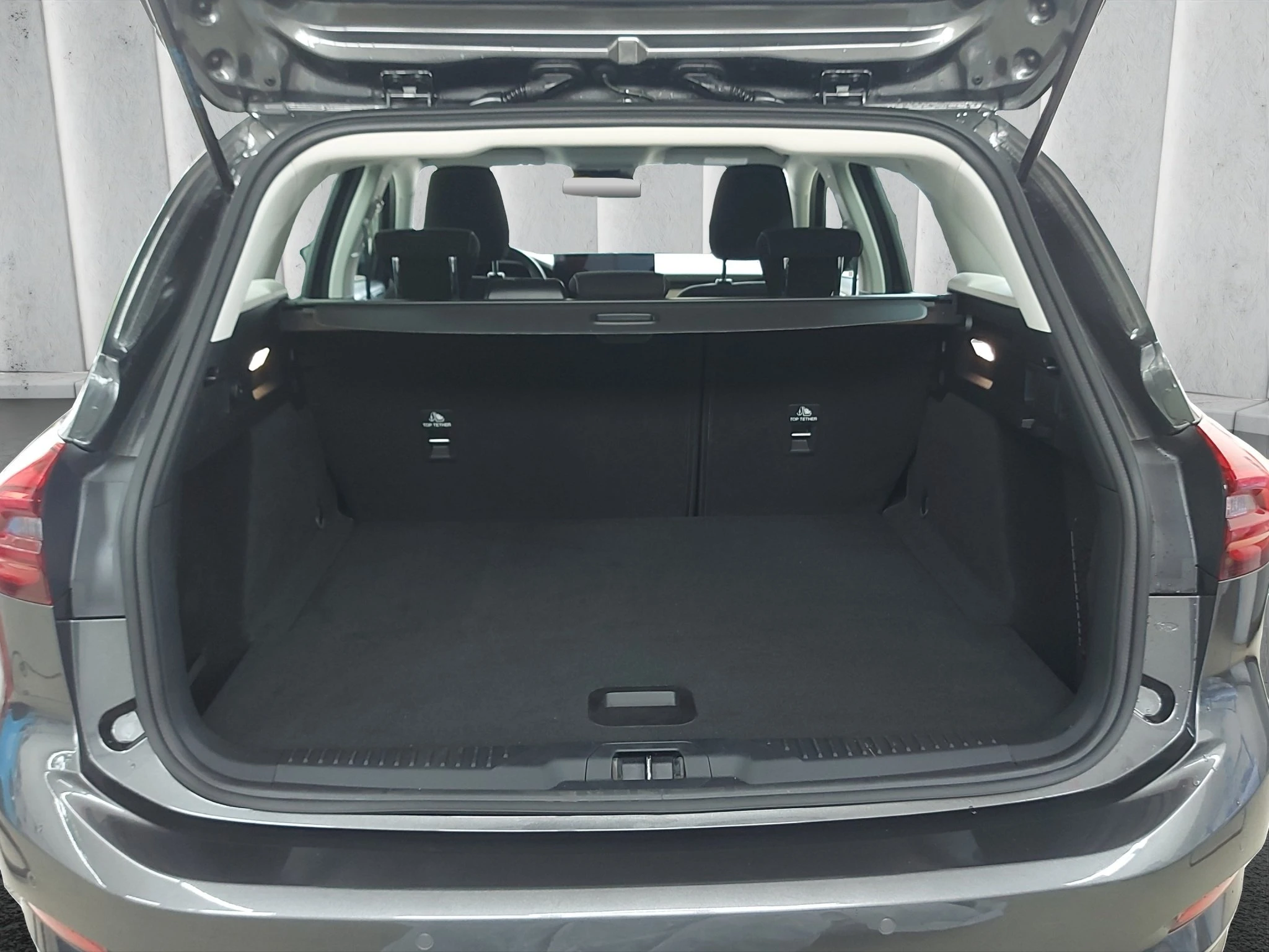 Ford Focus Titanium 1.0 EcoBoost Hybr. 114kW 7-Gang Automatik Kombi