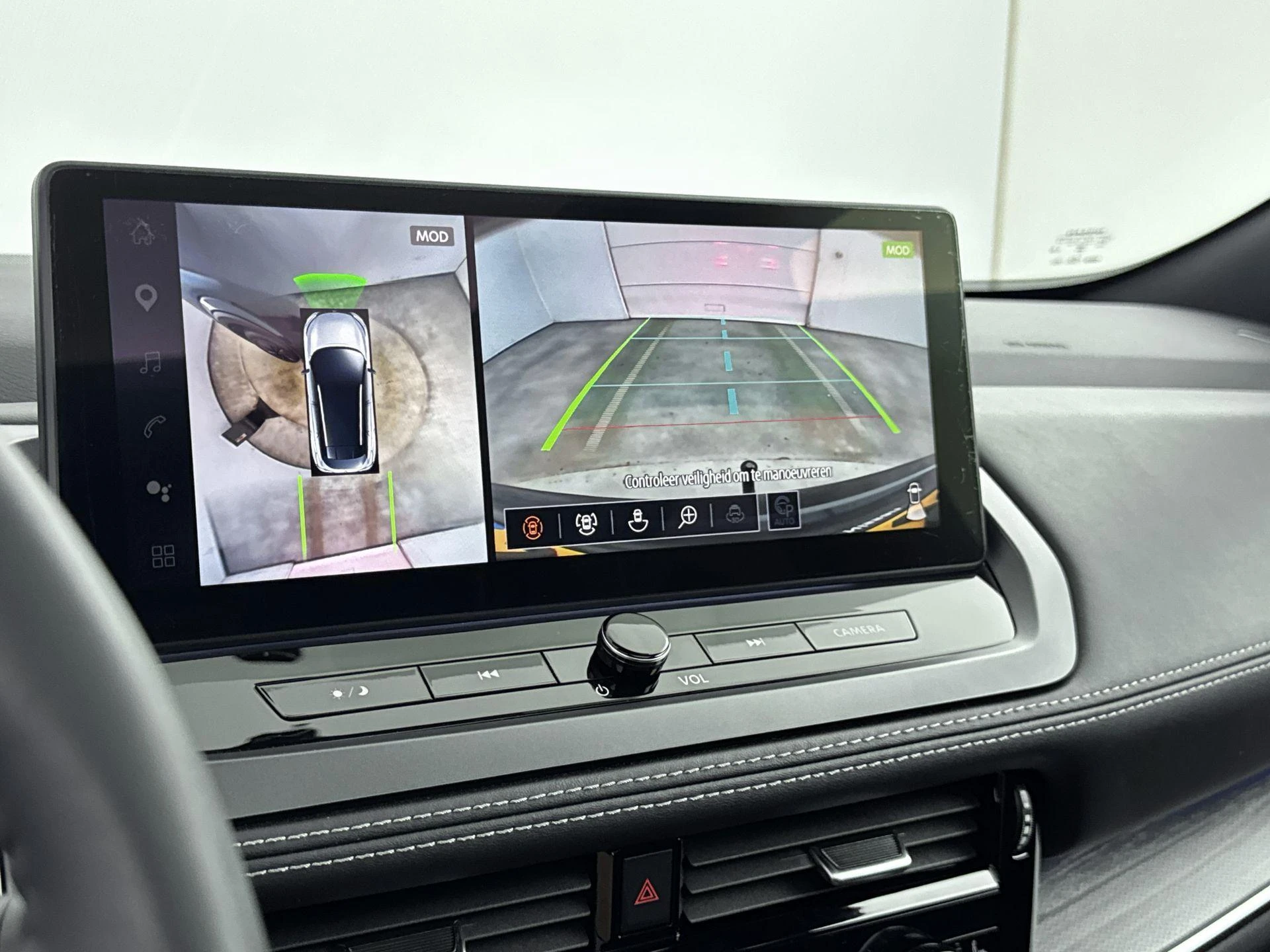 Nissan-QASHQAI-image-10