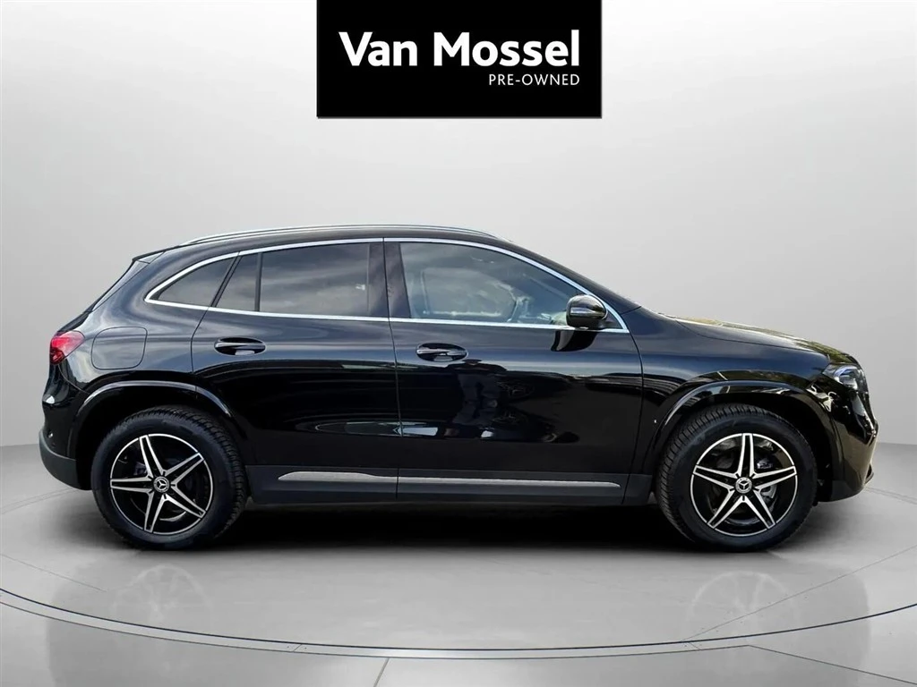 Mercedes-Benz-EQA-image-3