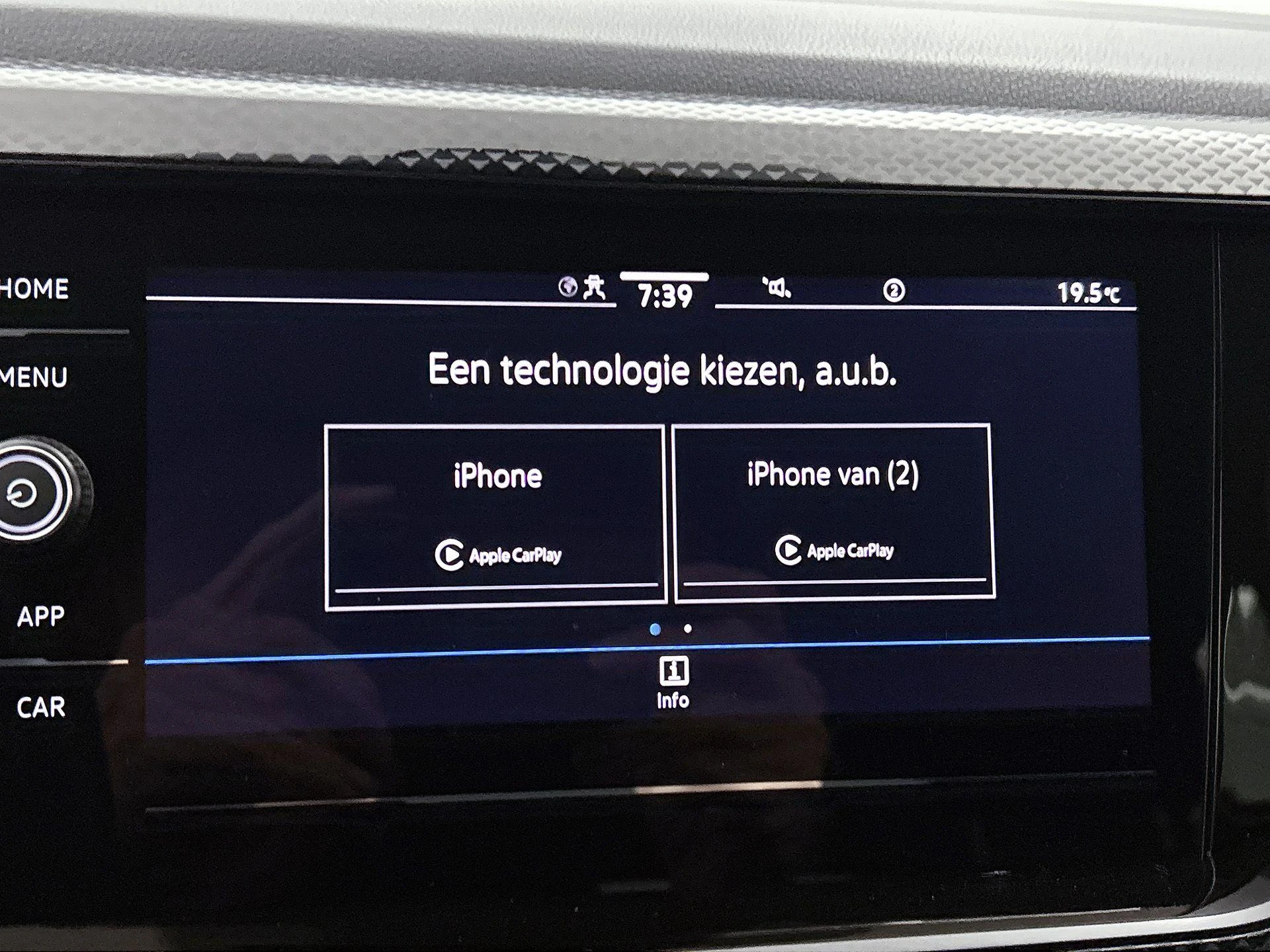 Volkswagen-Polo-image-9