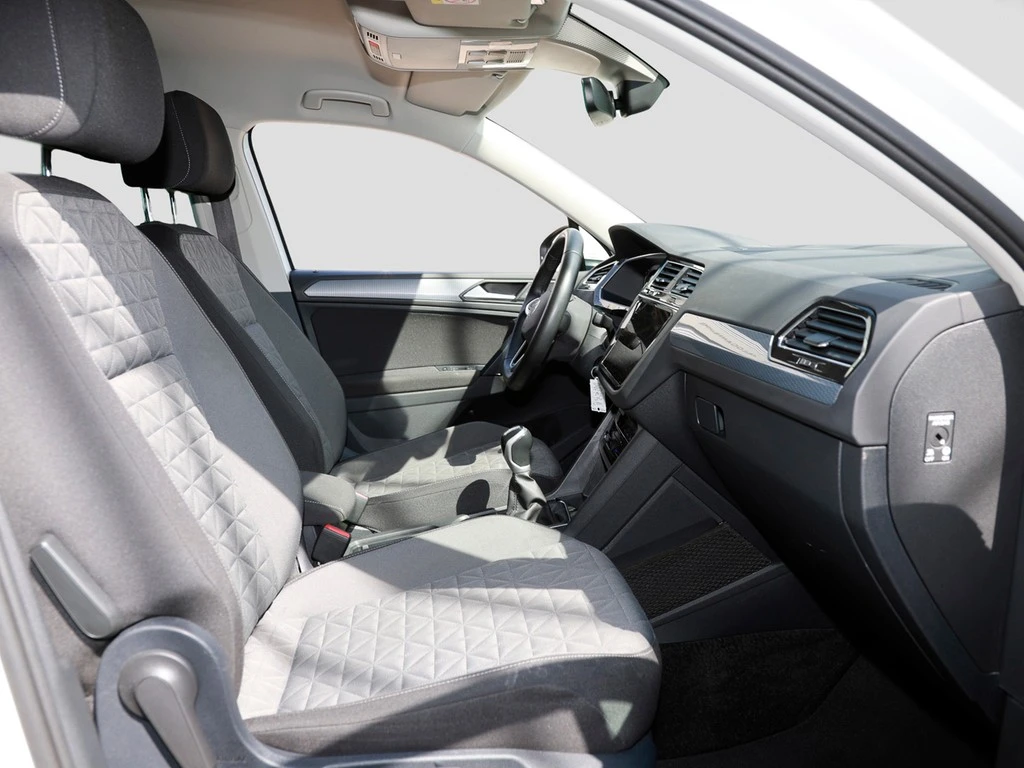 Volkswagen-Tiguan-image-5