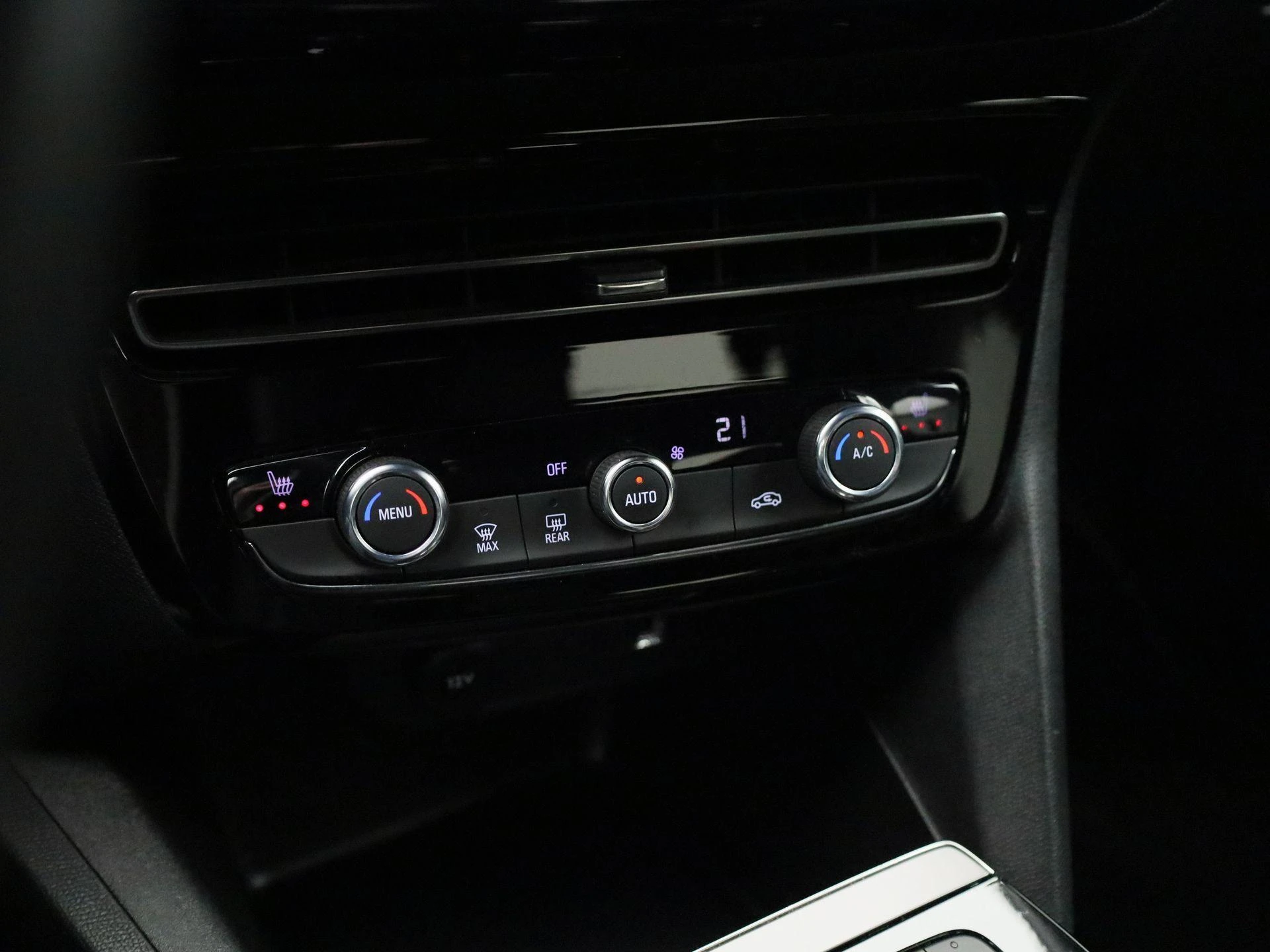 Opel Mokka-e Ultimate 50-kWh