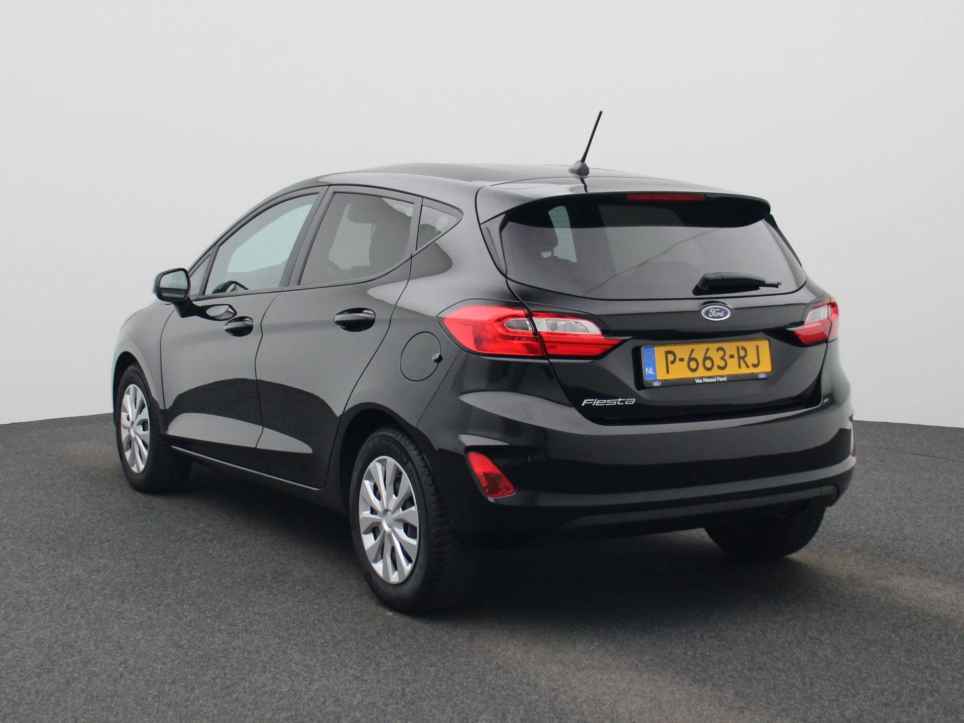 Ford-Fiesta-image-1