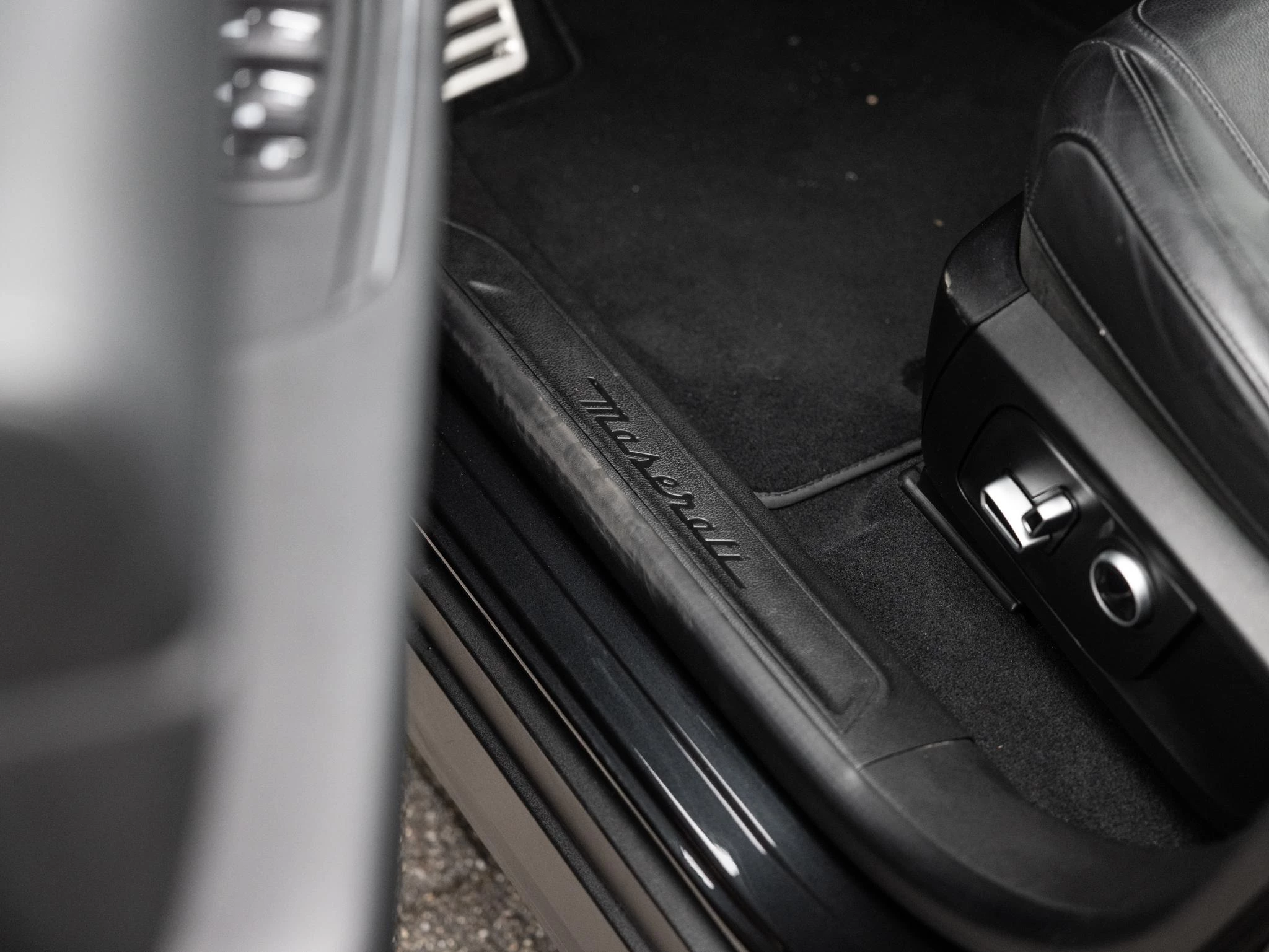 Maserati-Levante-image-30