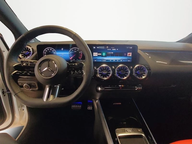 Mercedes-Benz B-Klasse 220 4M AMG NIGHT PANO AHK DISTRONIC MULTIBEAM AMG Line