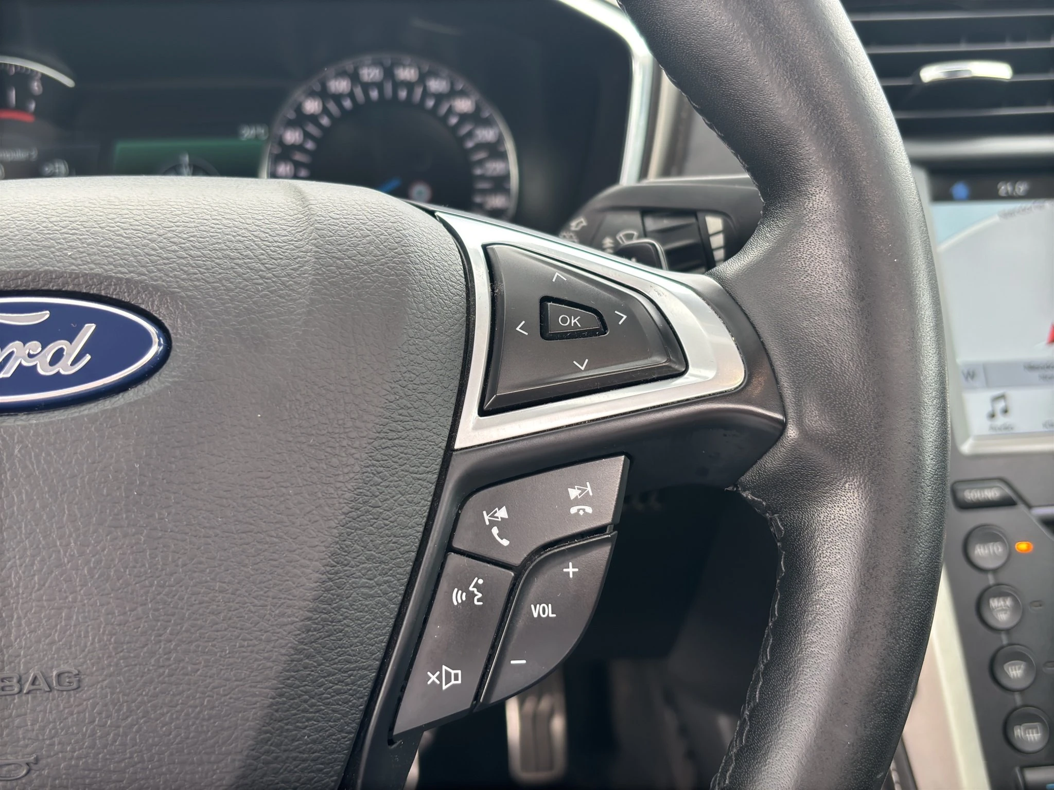 Ford-Mondeo-image-20