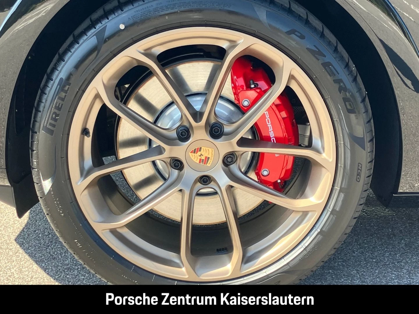 Porsche Cayenne GTS Coupe InnoDrive HA-Lenkung Head-Up gts