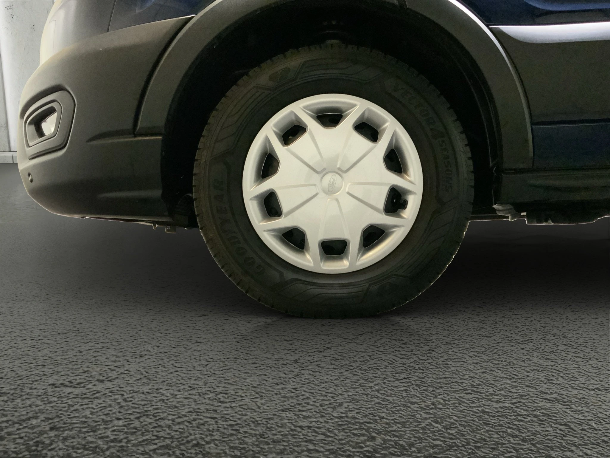 Ford-Transit-image-8