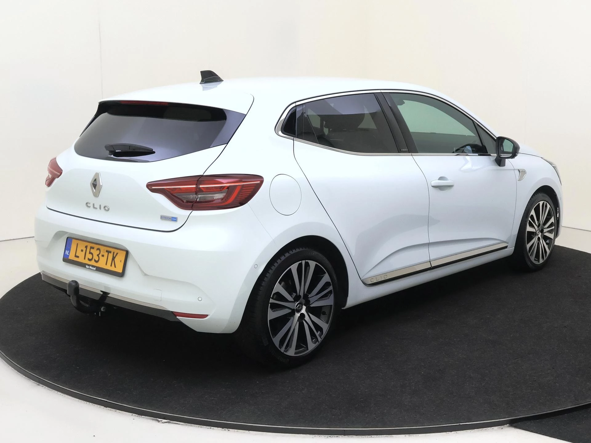 Renault Clio 1.6 E-Tech Hybrid 140 Initiale Paris