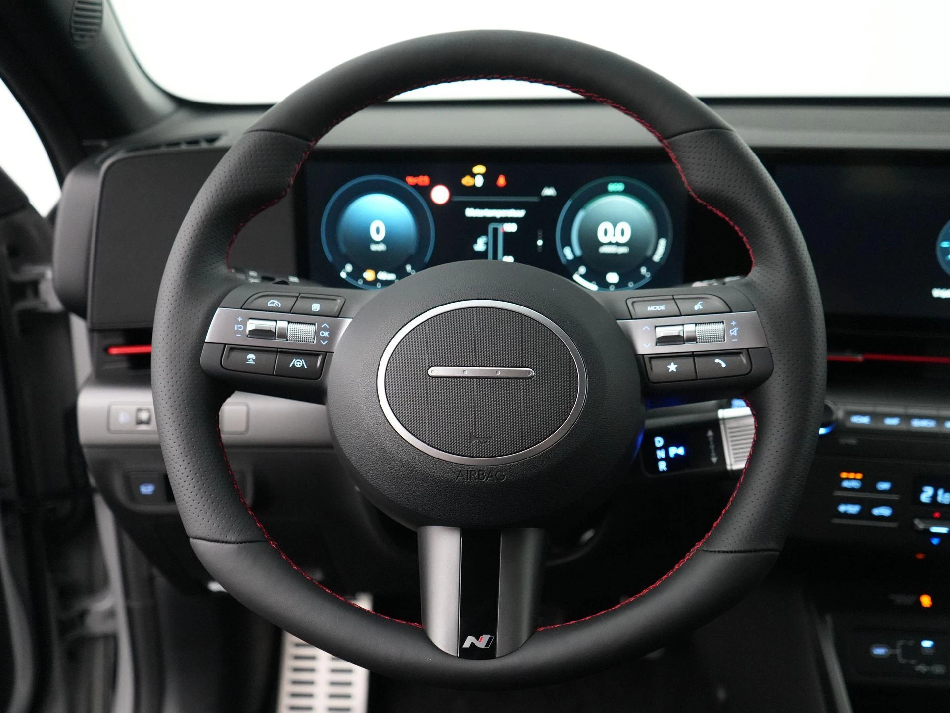 Hyundai-Kona-image-17