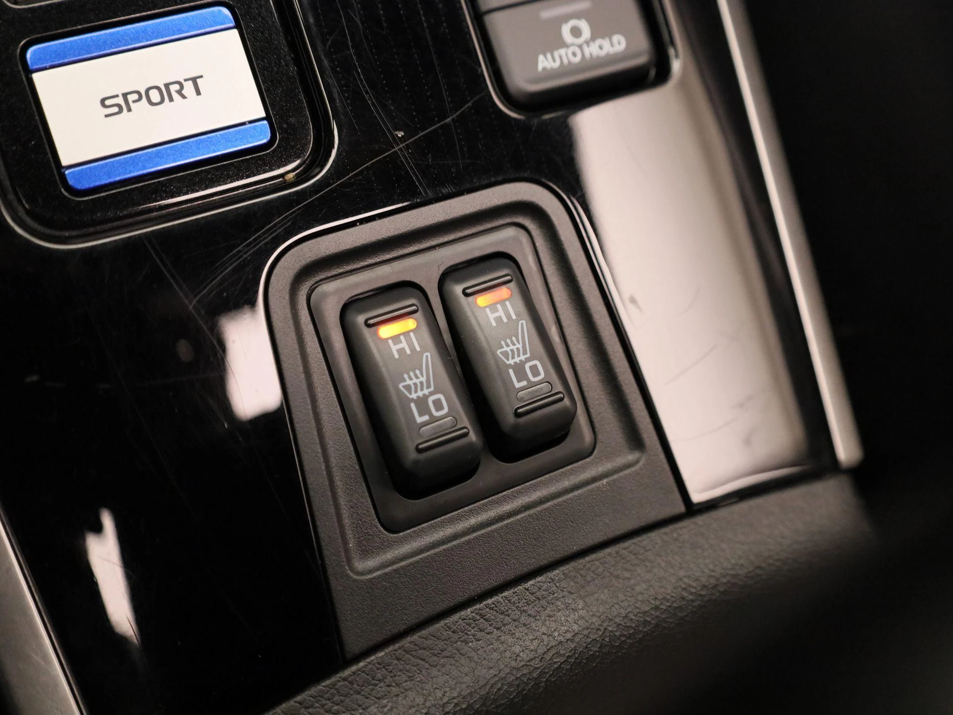 Mitsubishi-Outlander-image-32