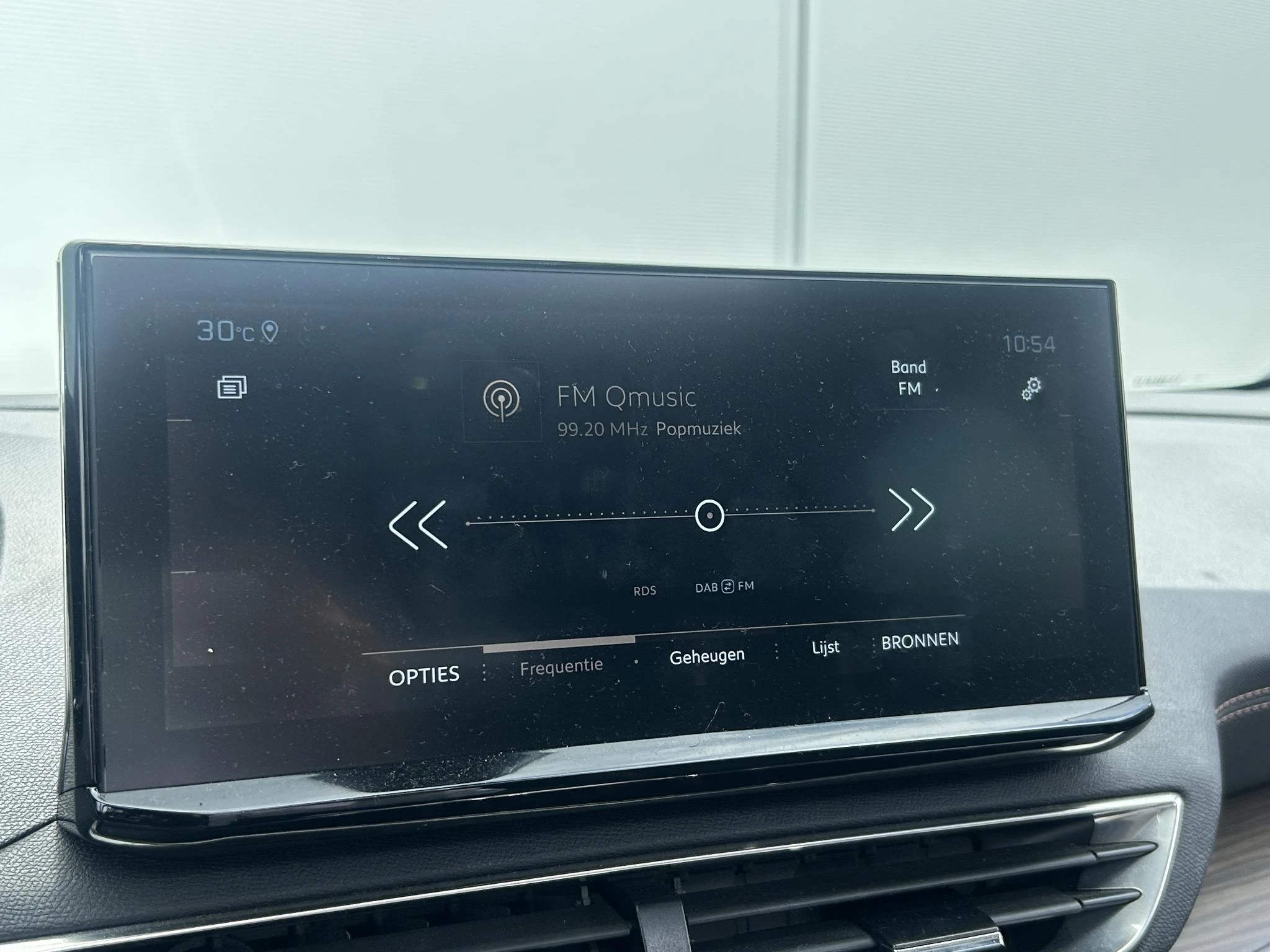 Peugeot-3008-image-14