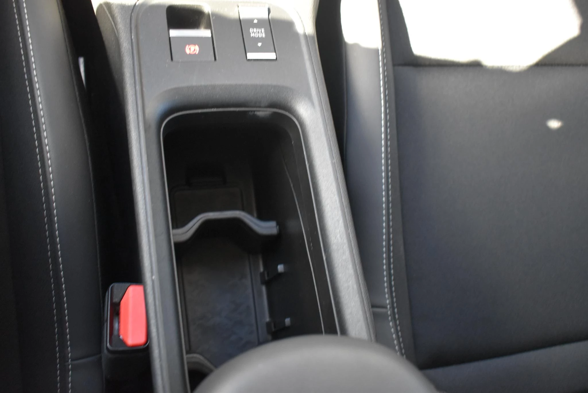 Jeep-Avenger-image-28