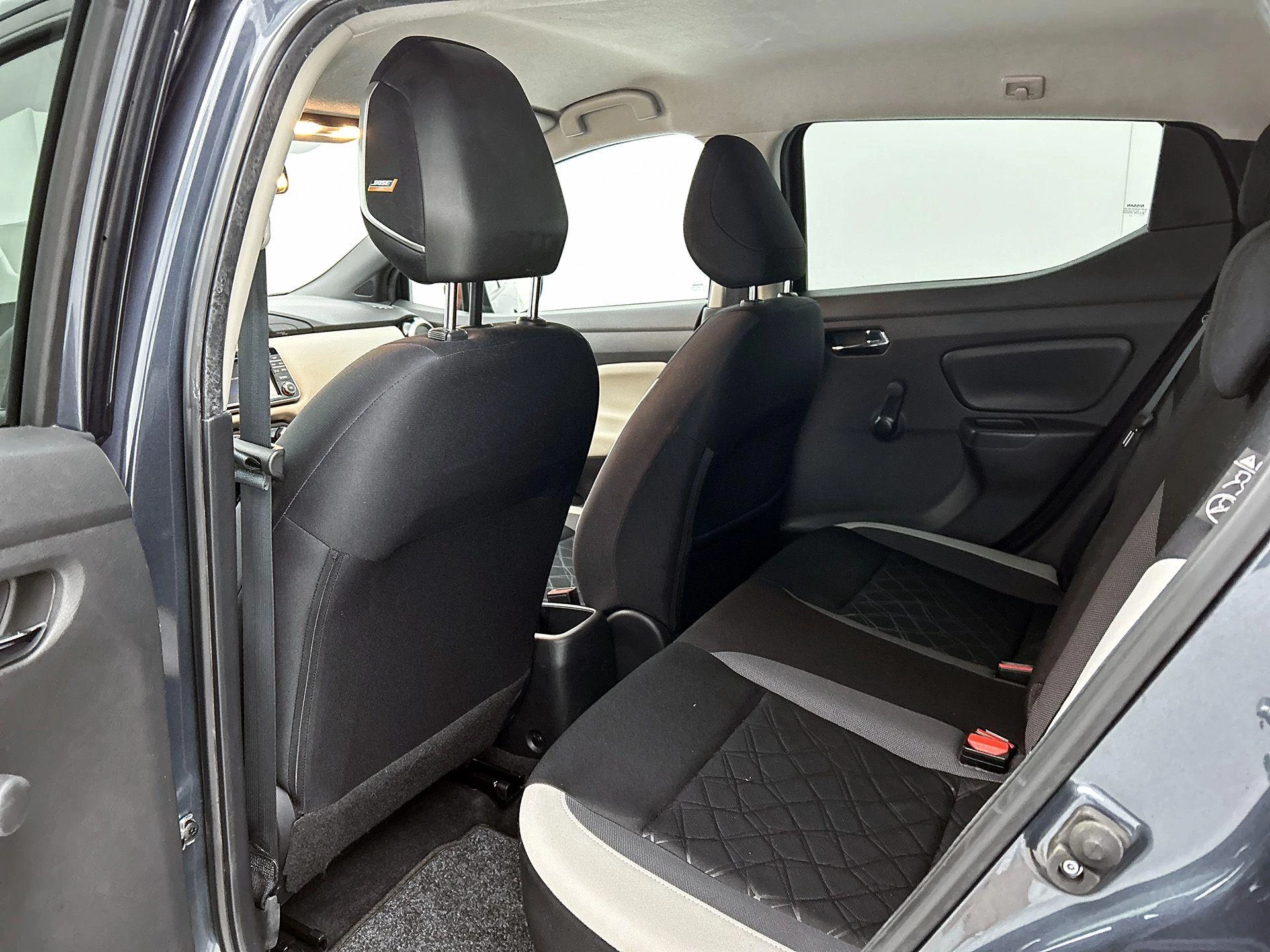 Nissan-Micra-image-25