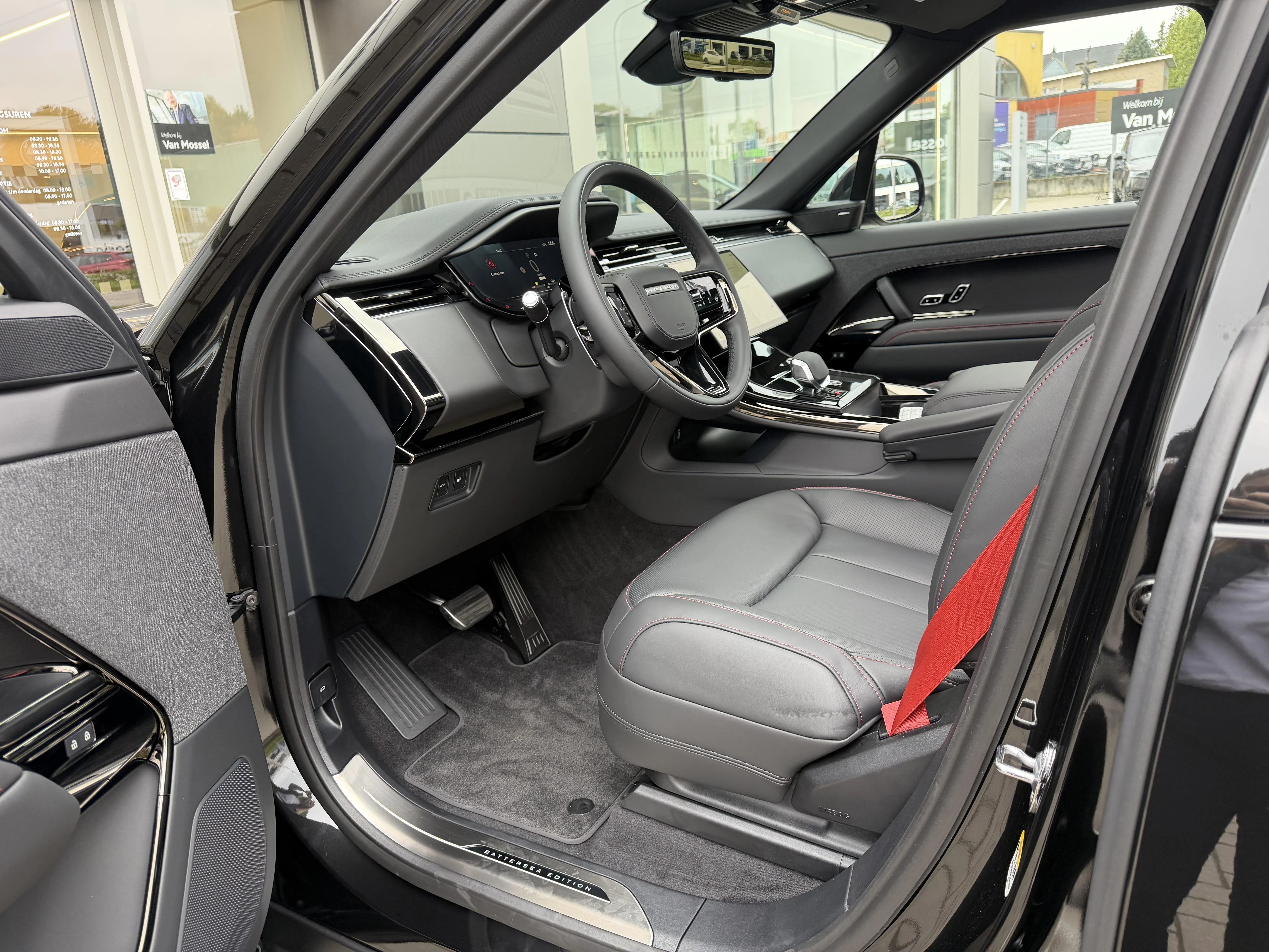 Land Rover-Range Rover Sport-image-27